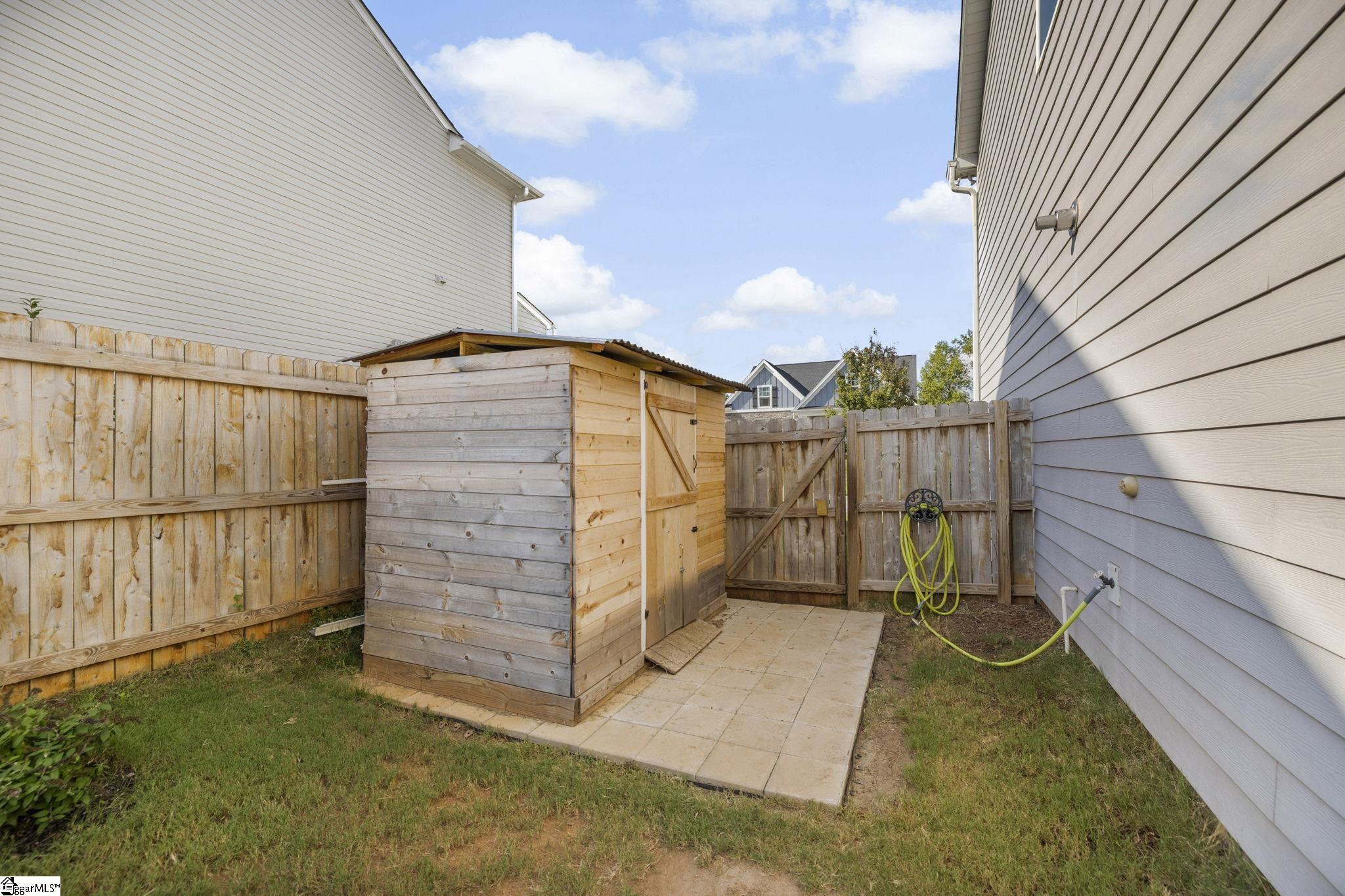 286 Braselton Street Greer, SC 29651