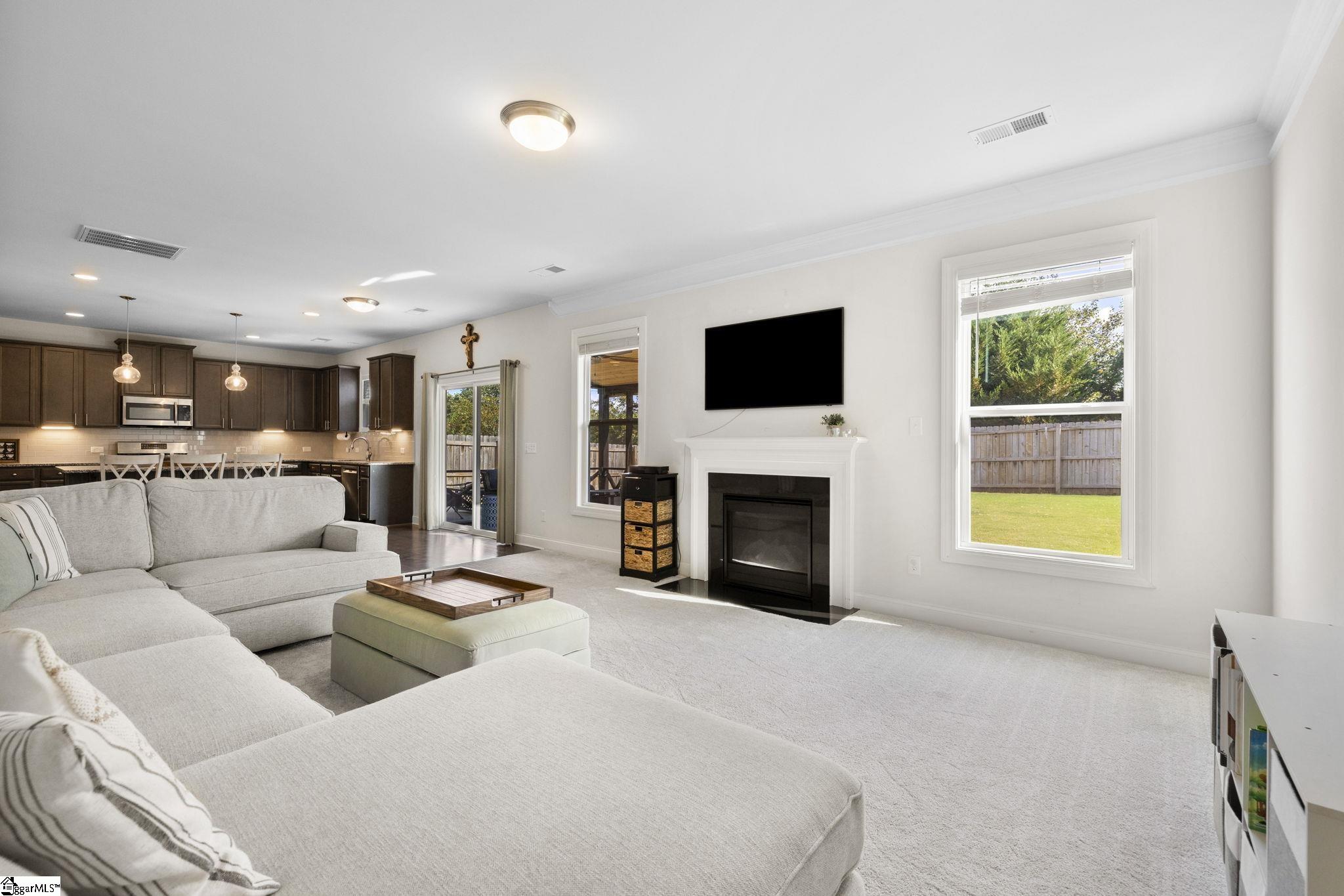 286 Braselton Street Greer, SC 29651