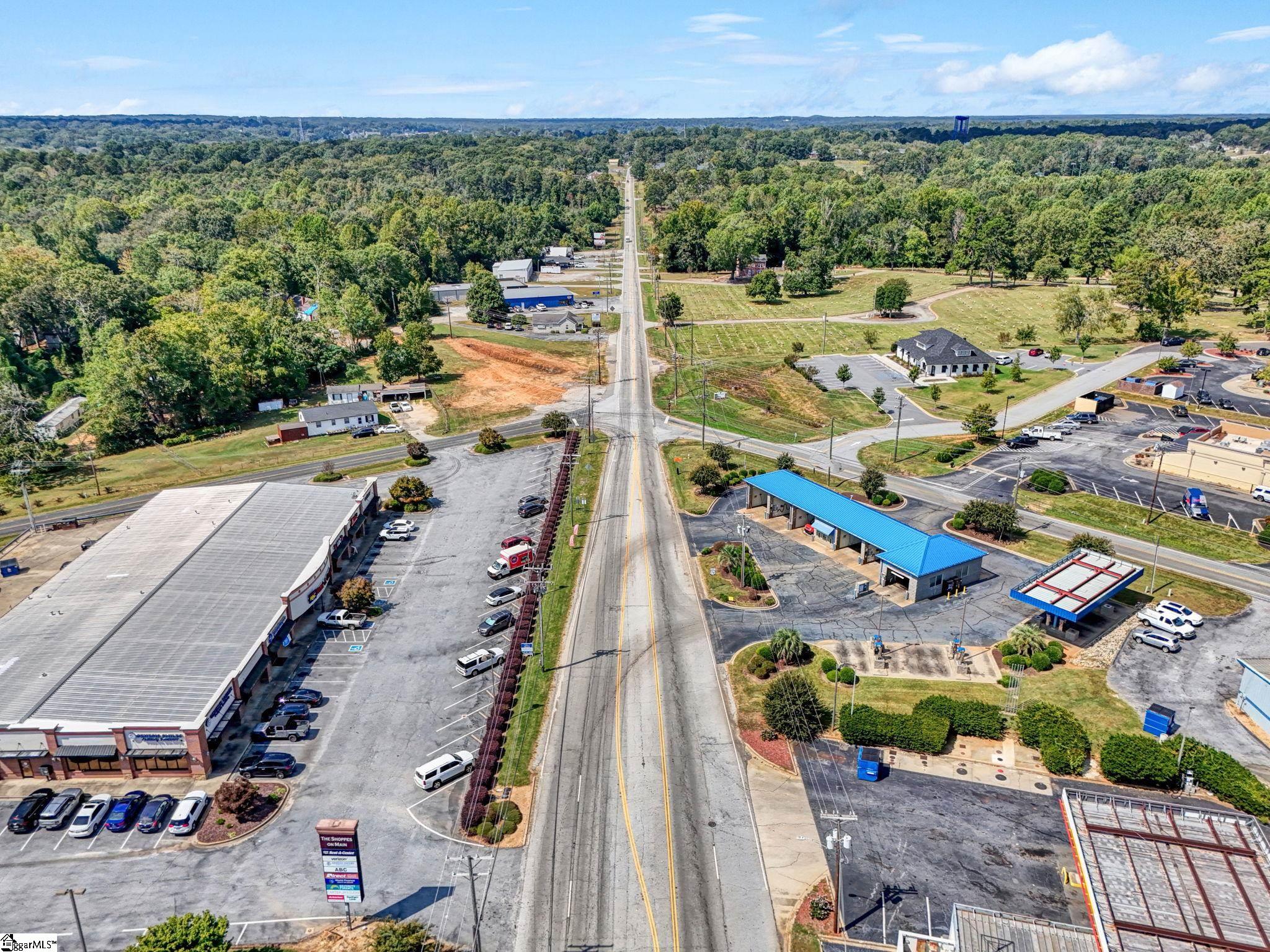790 E Main Street Laurens, SC 29360