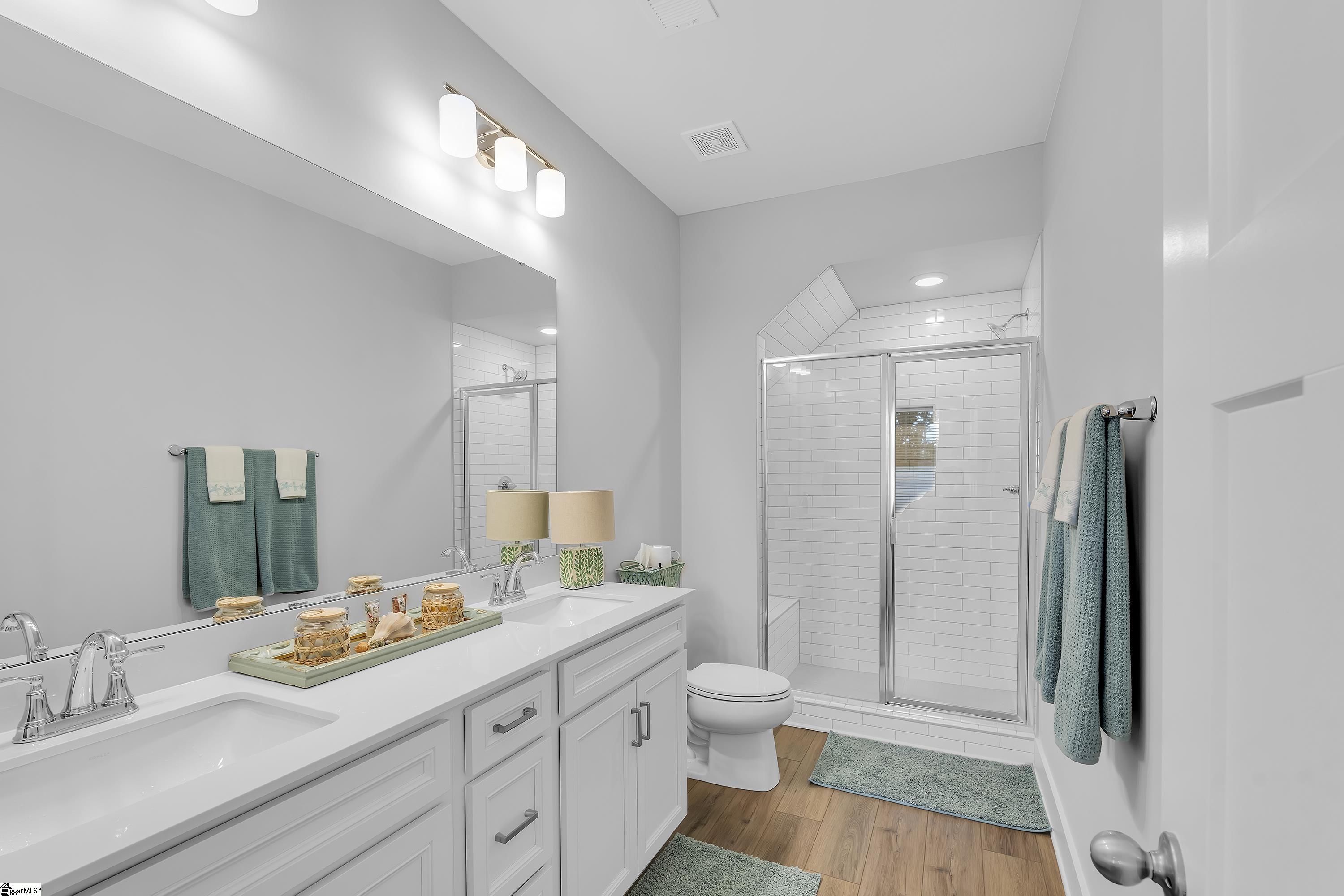 218 Woodhouse Way Greenville, SC 29605
