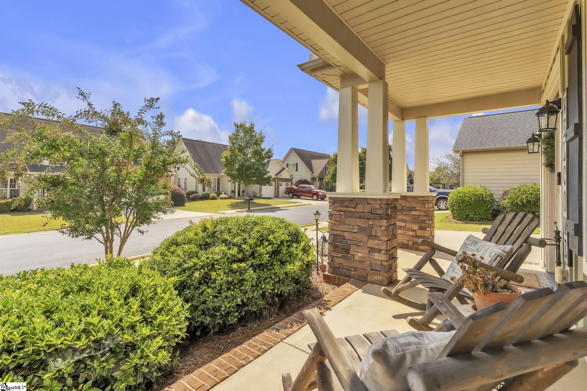 121 Belle Oaks Drive Simpsonville, SC 29680