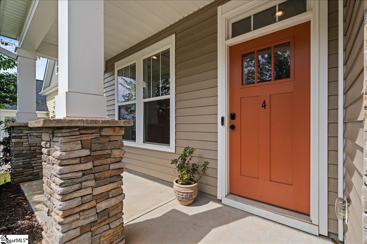 4 Glenview Park Place Travelers Rest, SC 29690