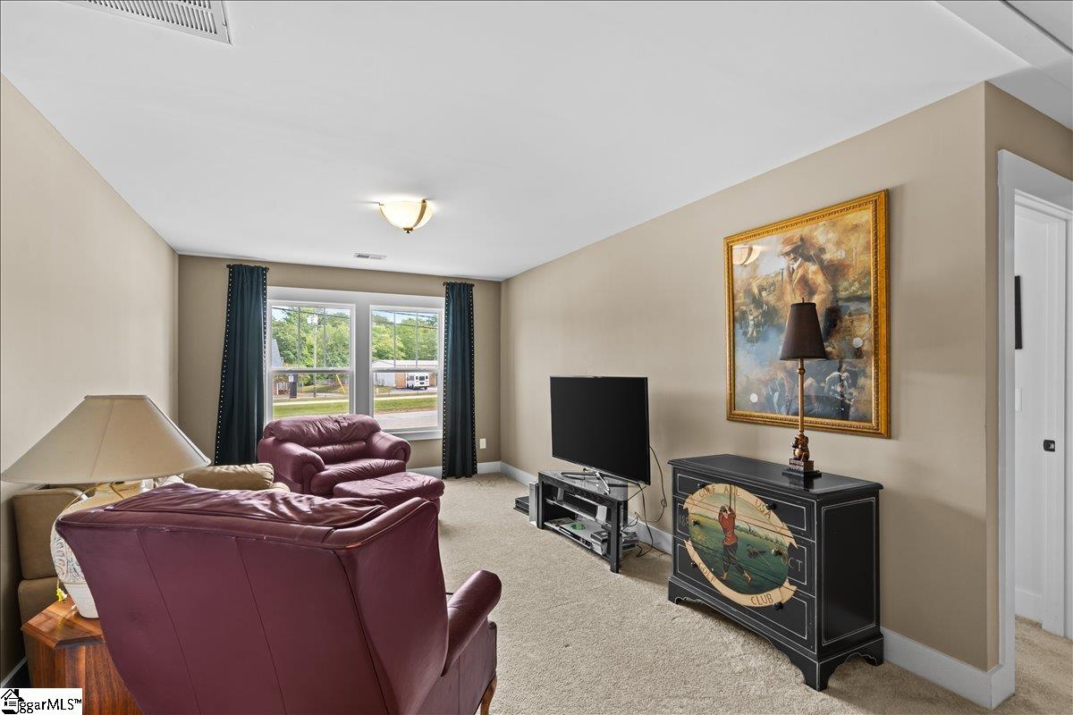 4 Glenview Park Place Travelers Rest, SC 29690