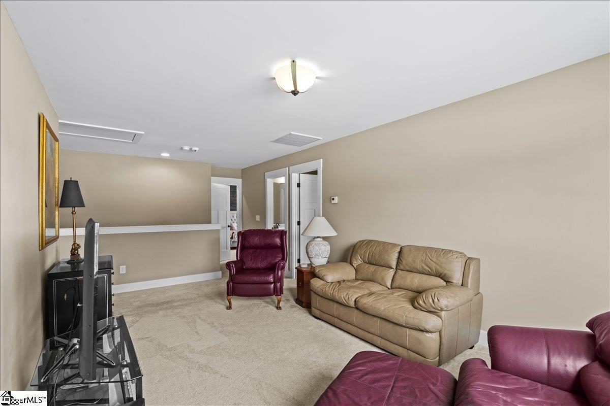 4 Glenview Park Place Travelers Rest, SC 29690