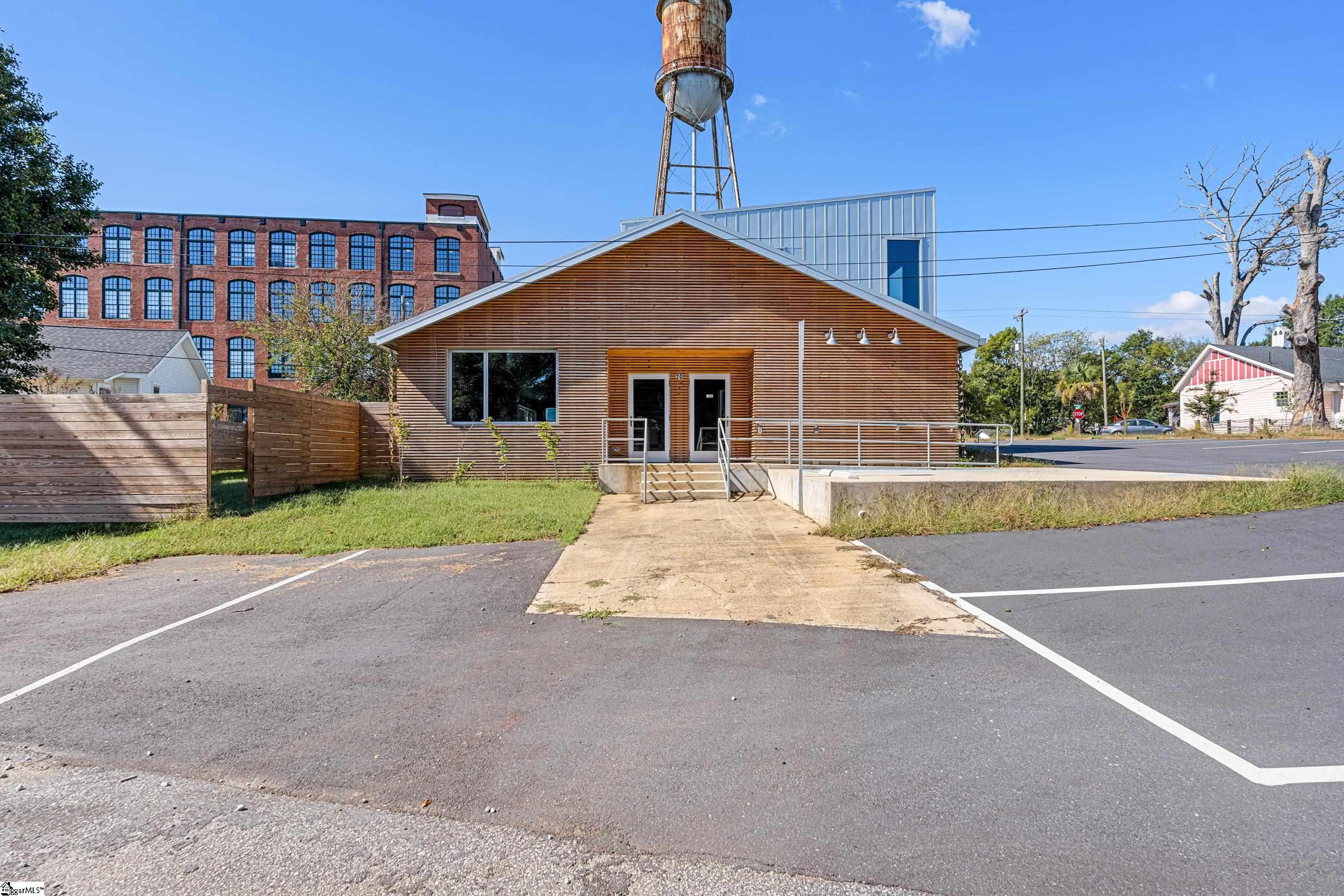 20 Draper Street Greenville, SC 29611