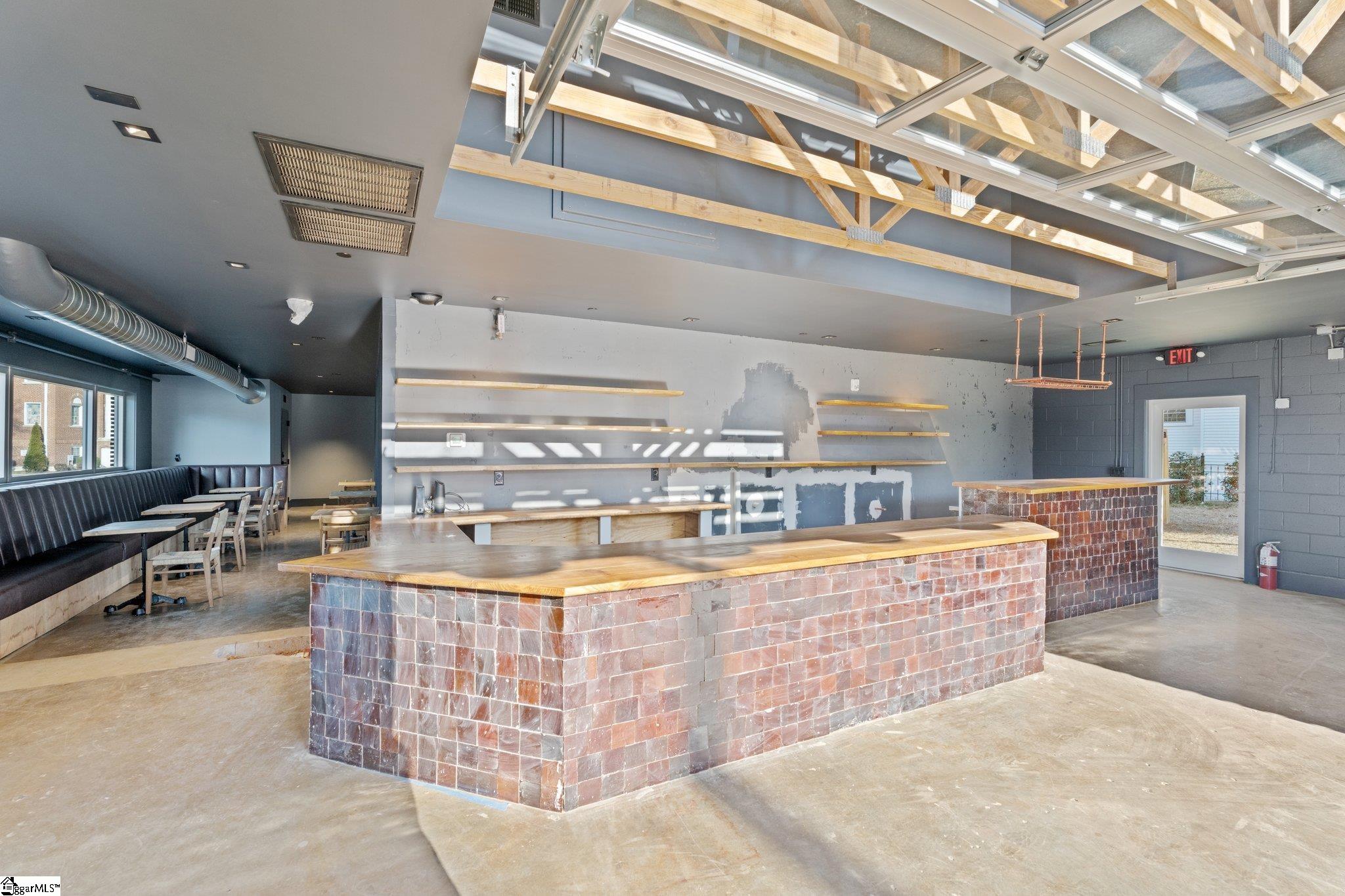 20 Draper Street Greenville, SC 29611