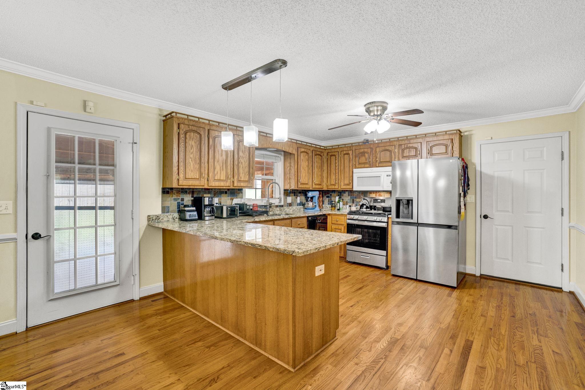 136 Amberwood Drive Anderson, SC 29621