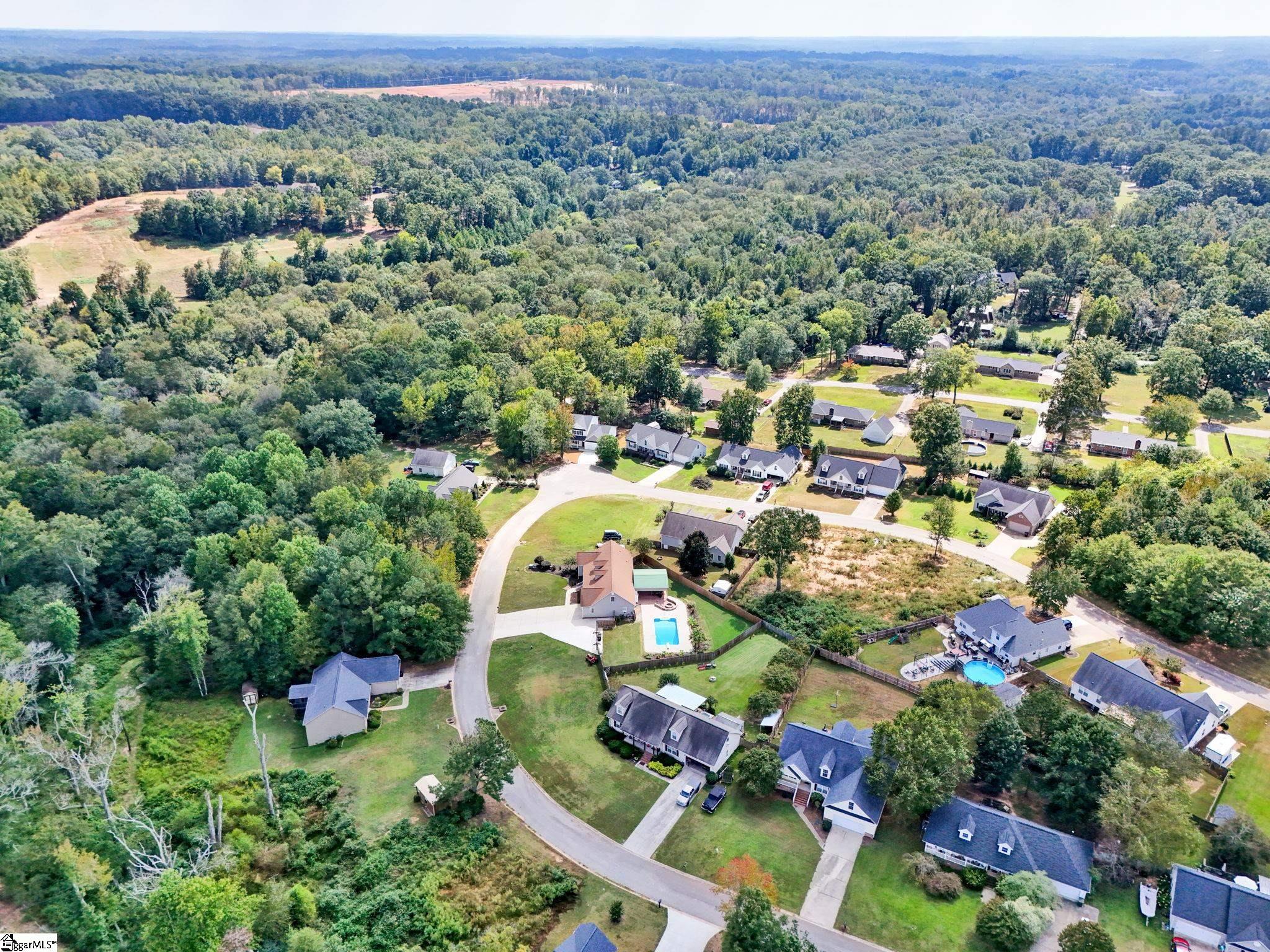 136 Amberwood Drive Anderson, SC 29621