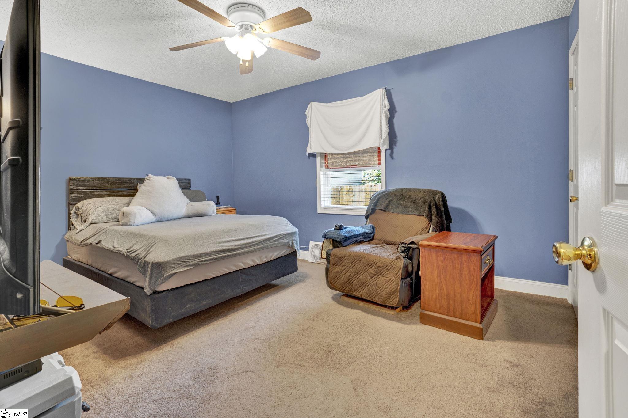 136 Amberwood Drive Anderson, SC 29621