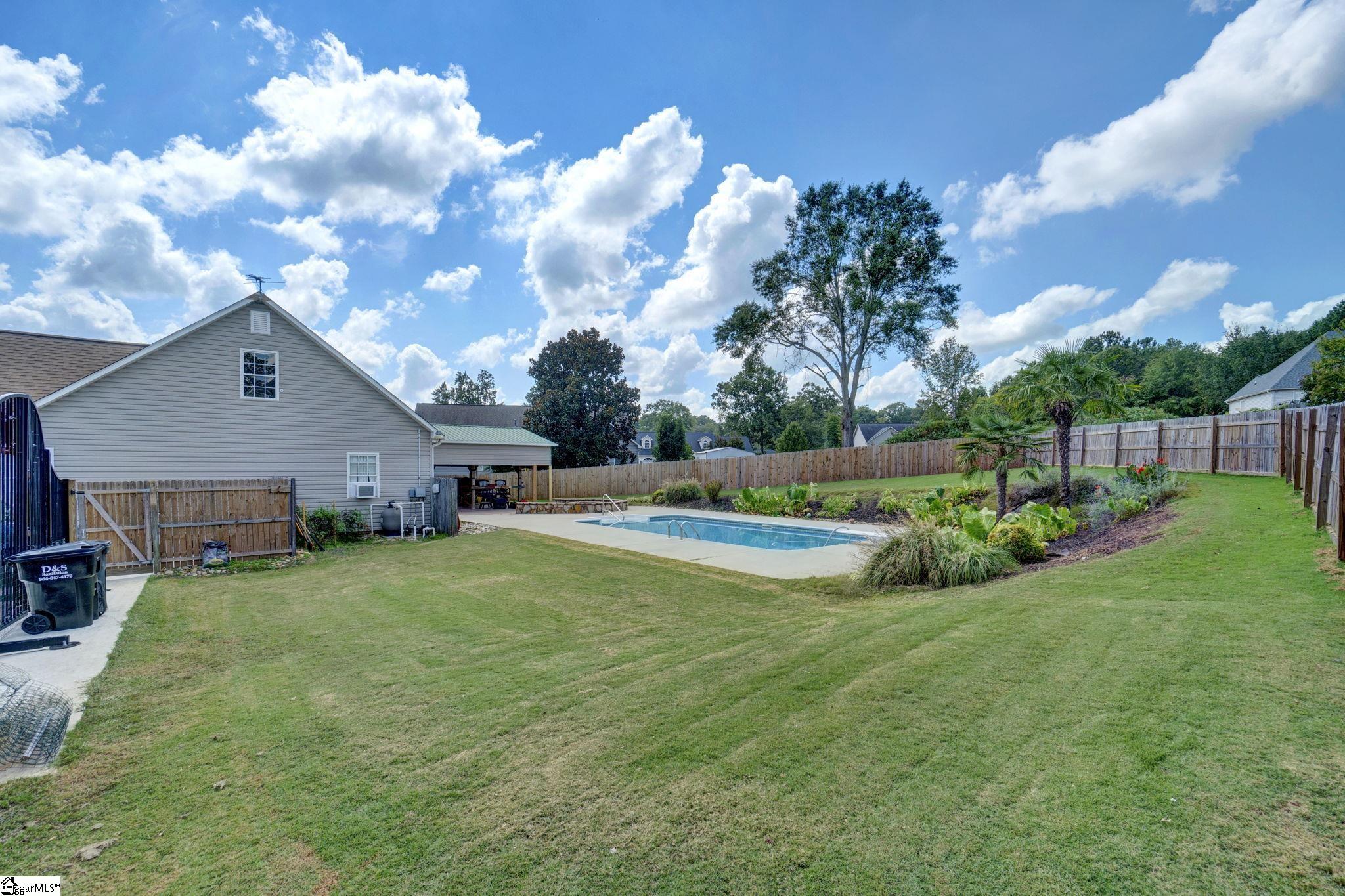 136 Amberwood Drive Anderson, SC 29621