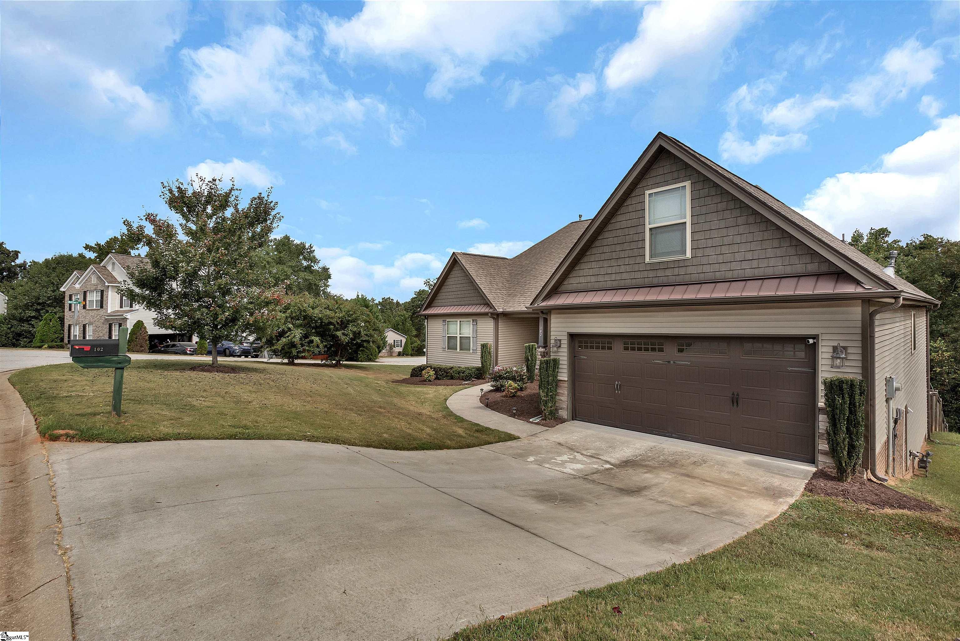 102 Blue Heron Circle Simpsonville, SC 29680