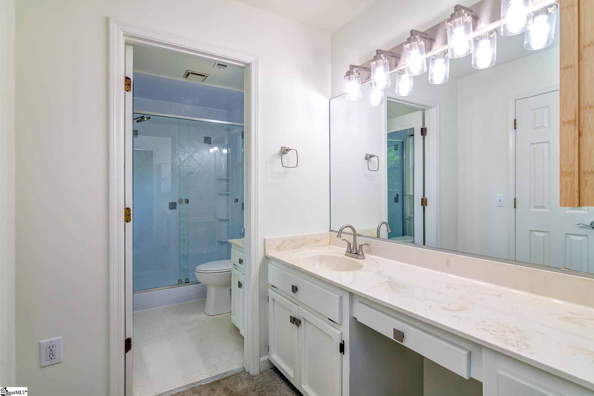 104 Gilden Lane Simpsonville, SC 29681