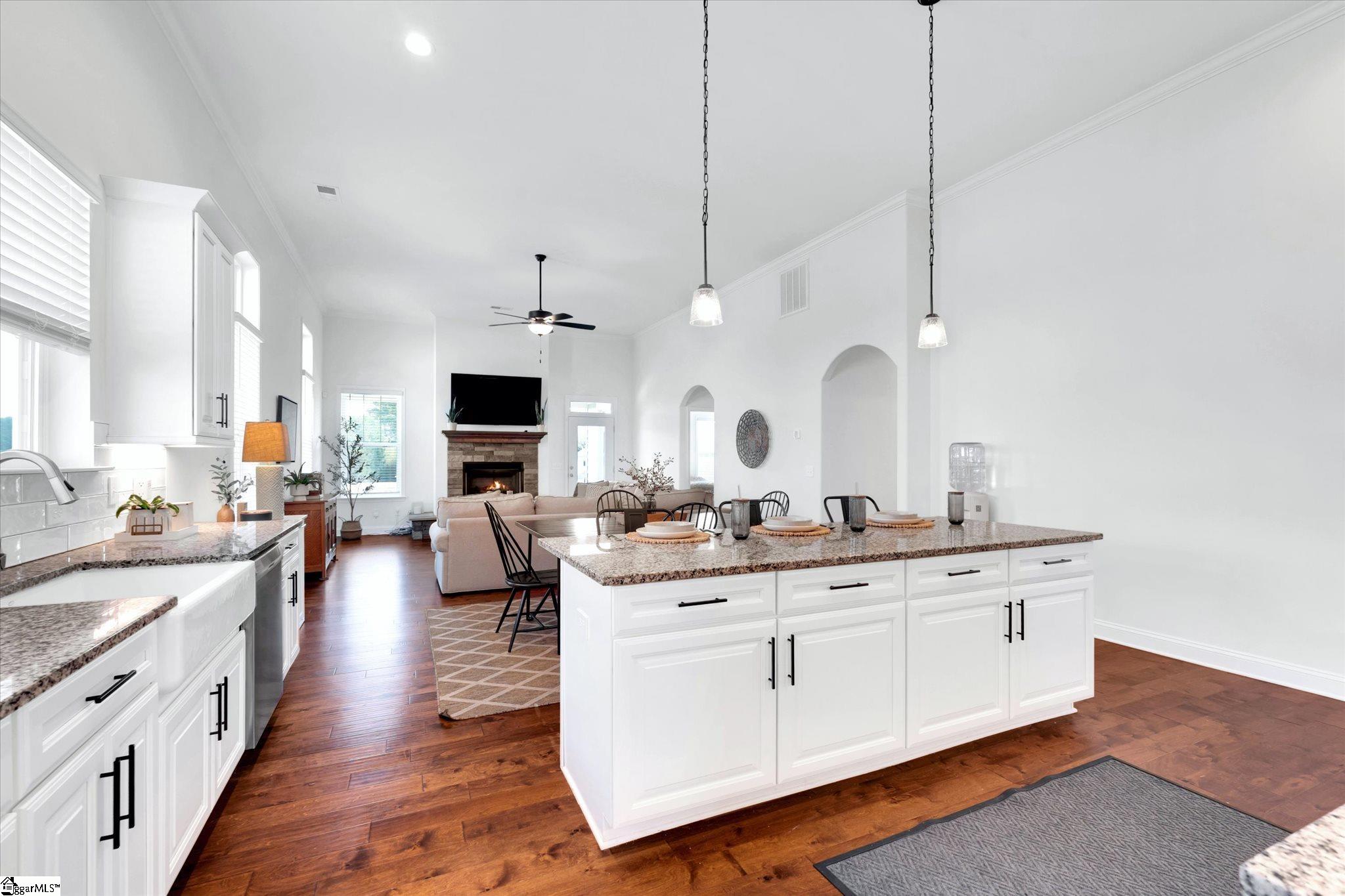 202 Montview Circle Greenville, SC 29617