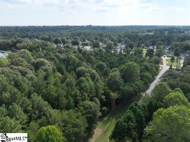355 Gibbs Road Wellford, SC 29385
