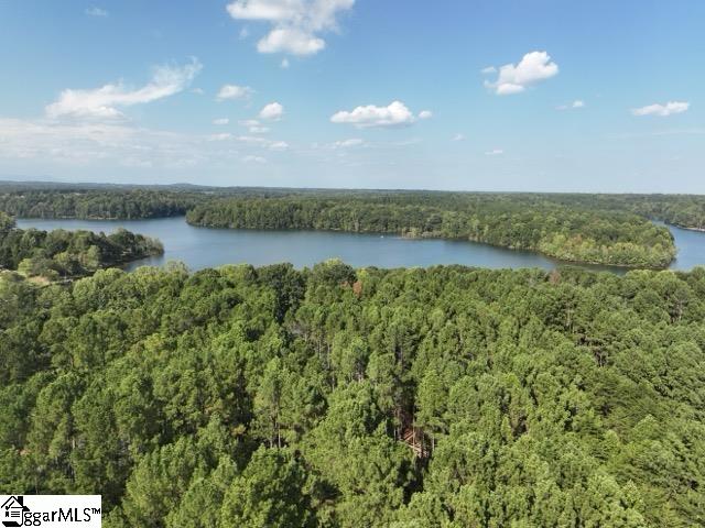 355 Gibbs Road Wellford, SC 29385