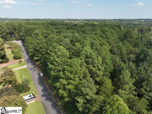 355 Gibbs Road Wellford, SC 29385