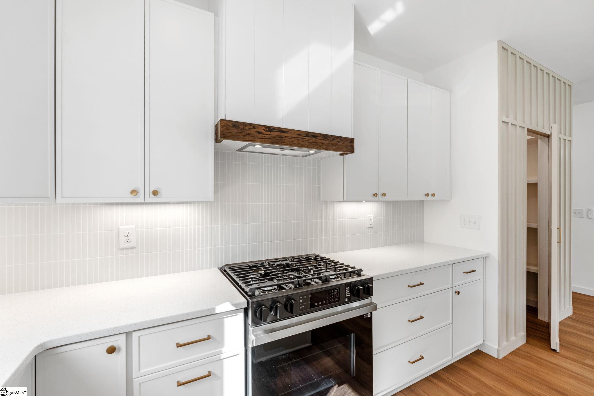 105A Mary Street Greenville, SC 29611