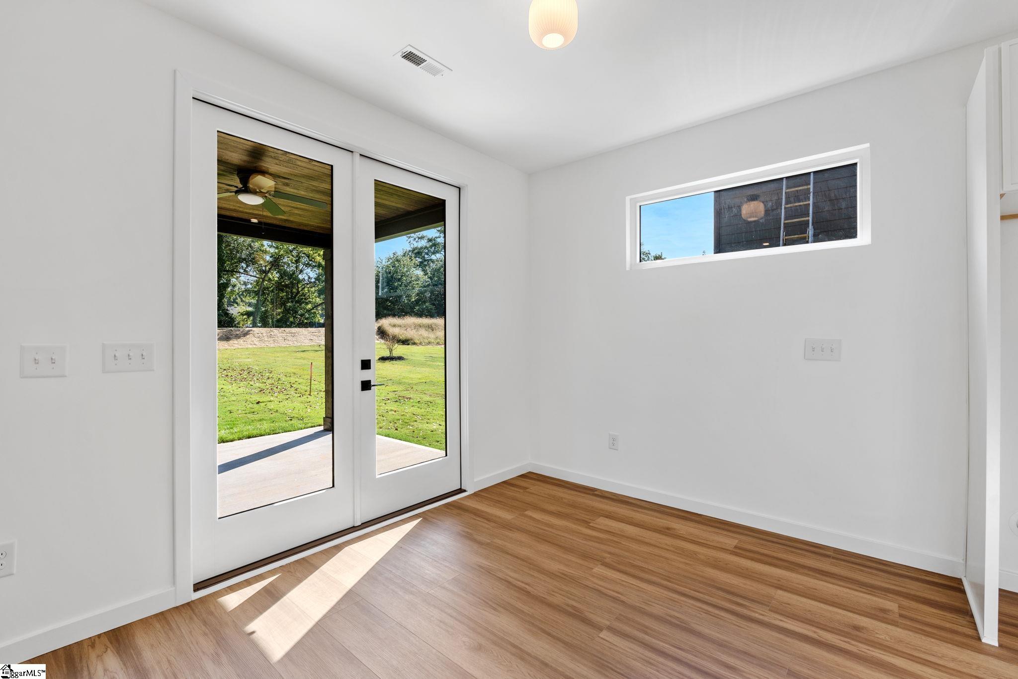 105A Mary Street Greenville, SC 29611