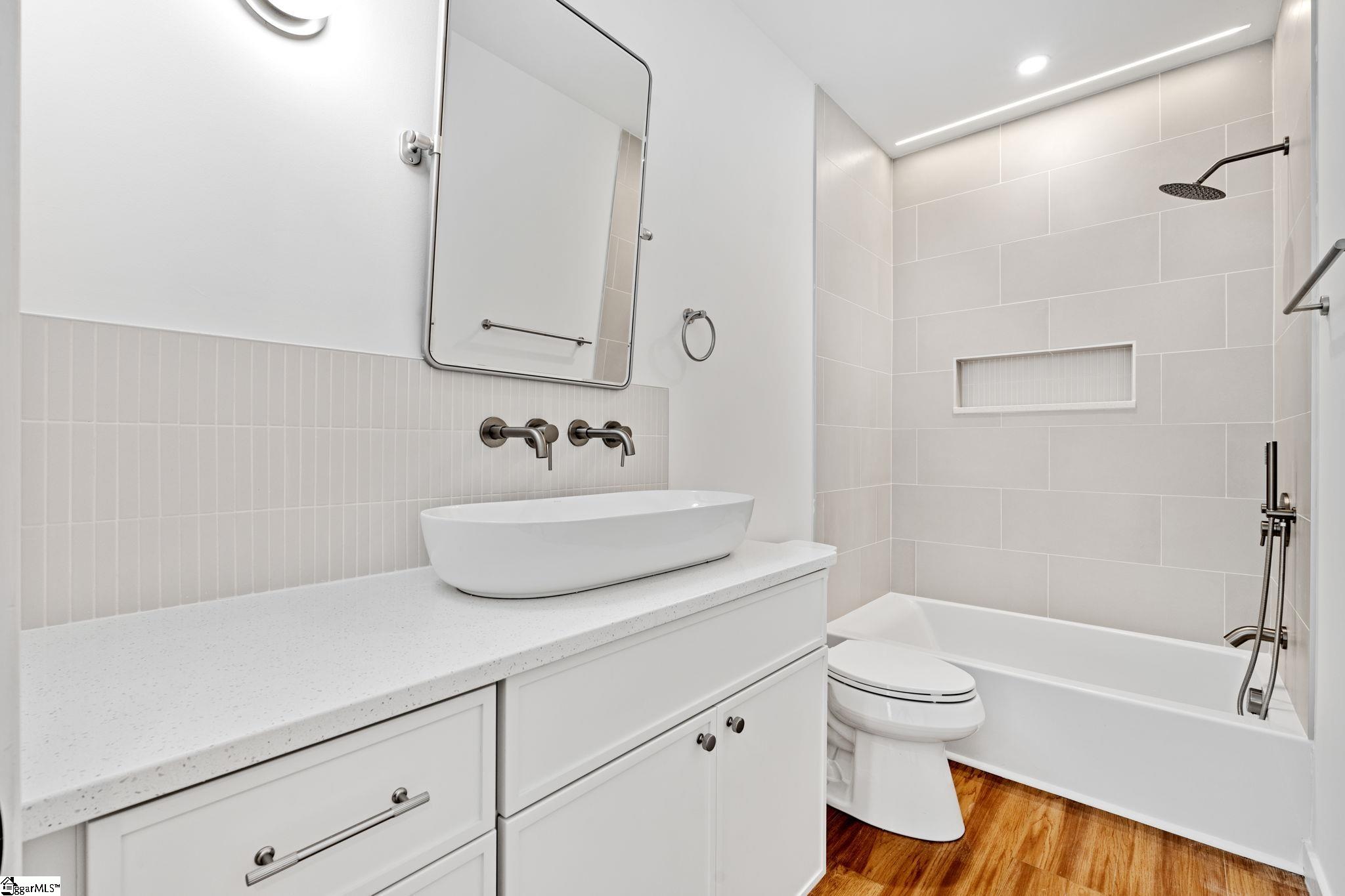 105A Mary Street Greenville, SC 29611