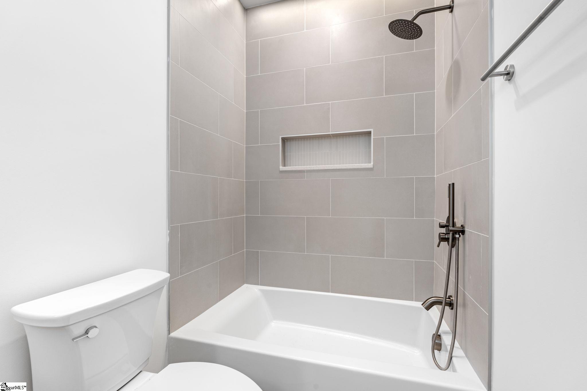 105A Mary Street Greenville, SC 29611