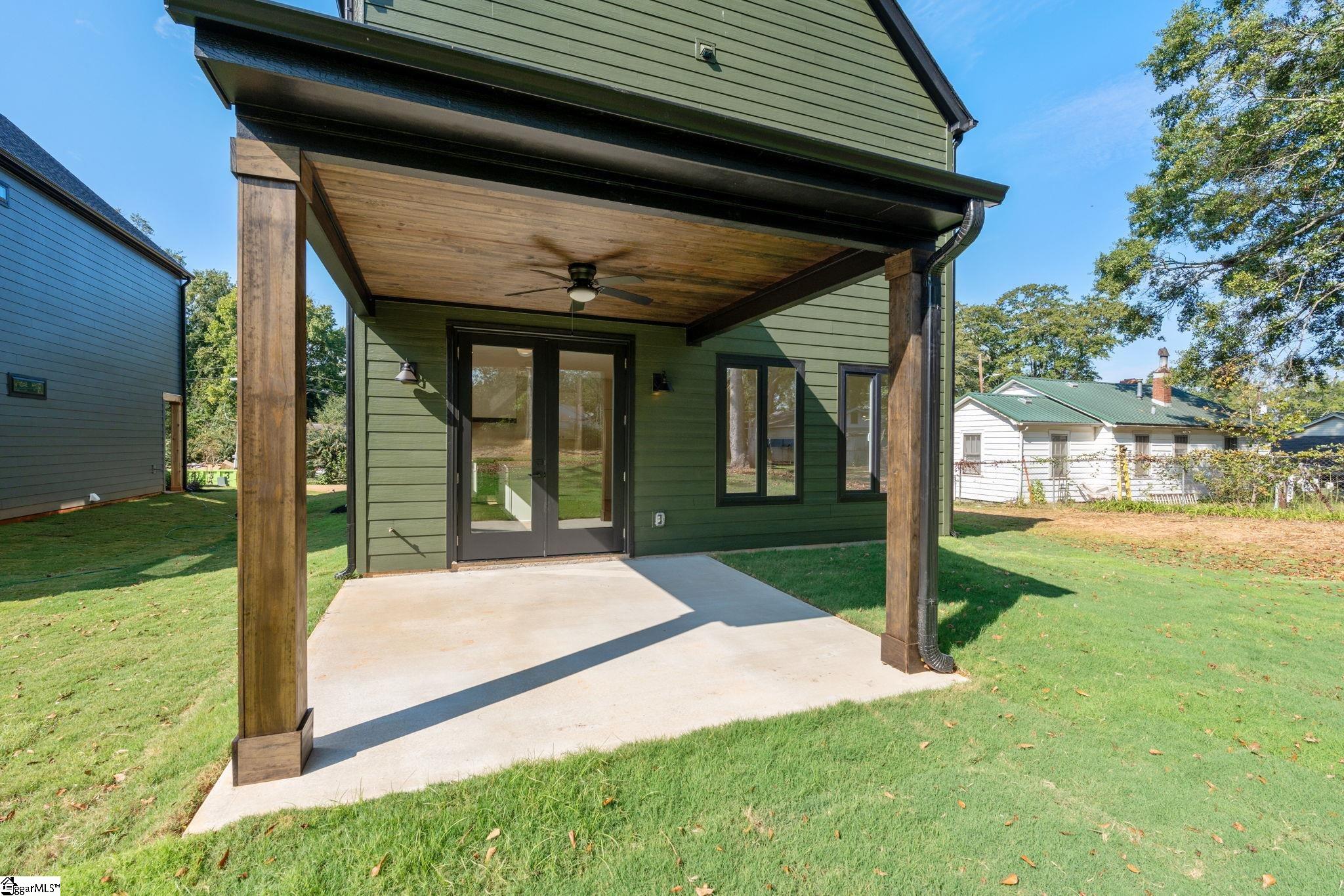 105A Mary Street Greenville, SC 29611