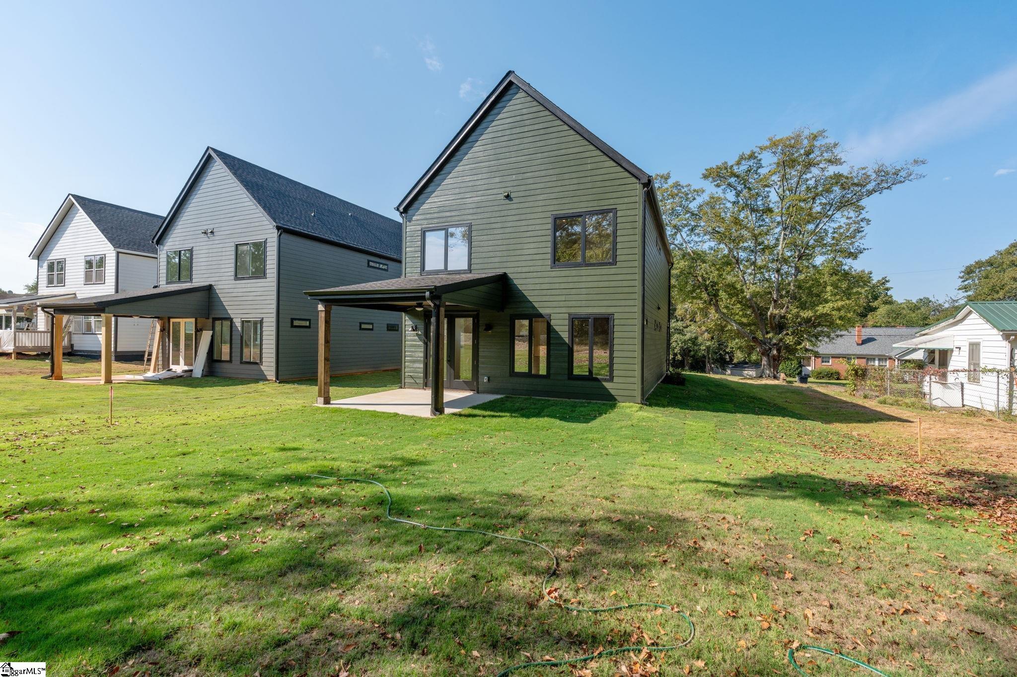 105A Mary Street Greenville, SC 29611