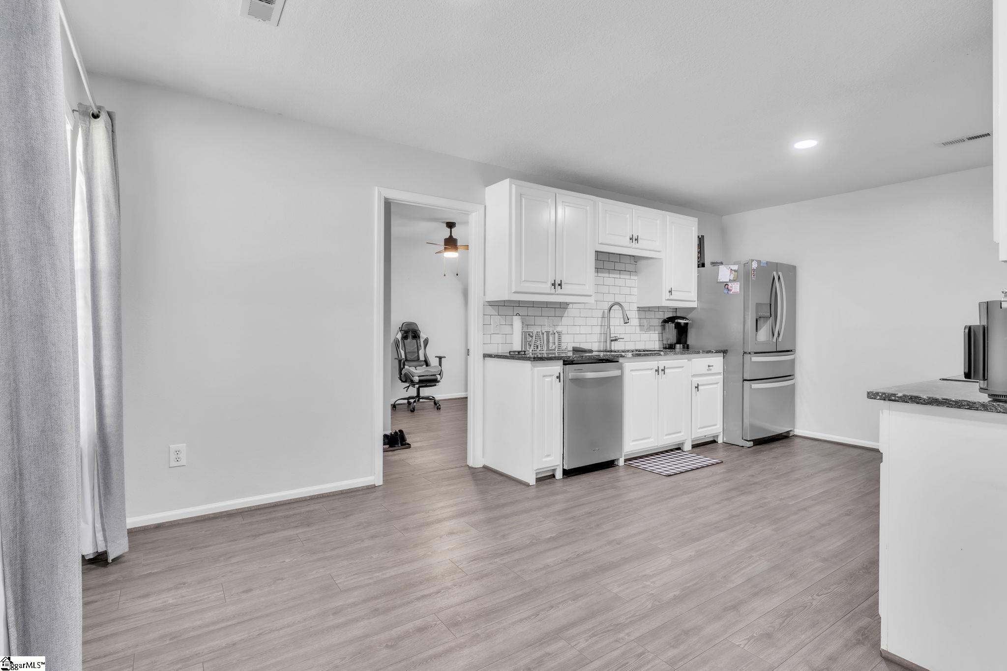 11 Misty Creek Court Greenville, SC 29611