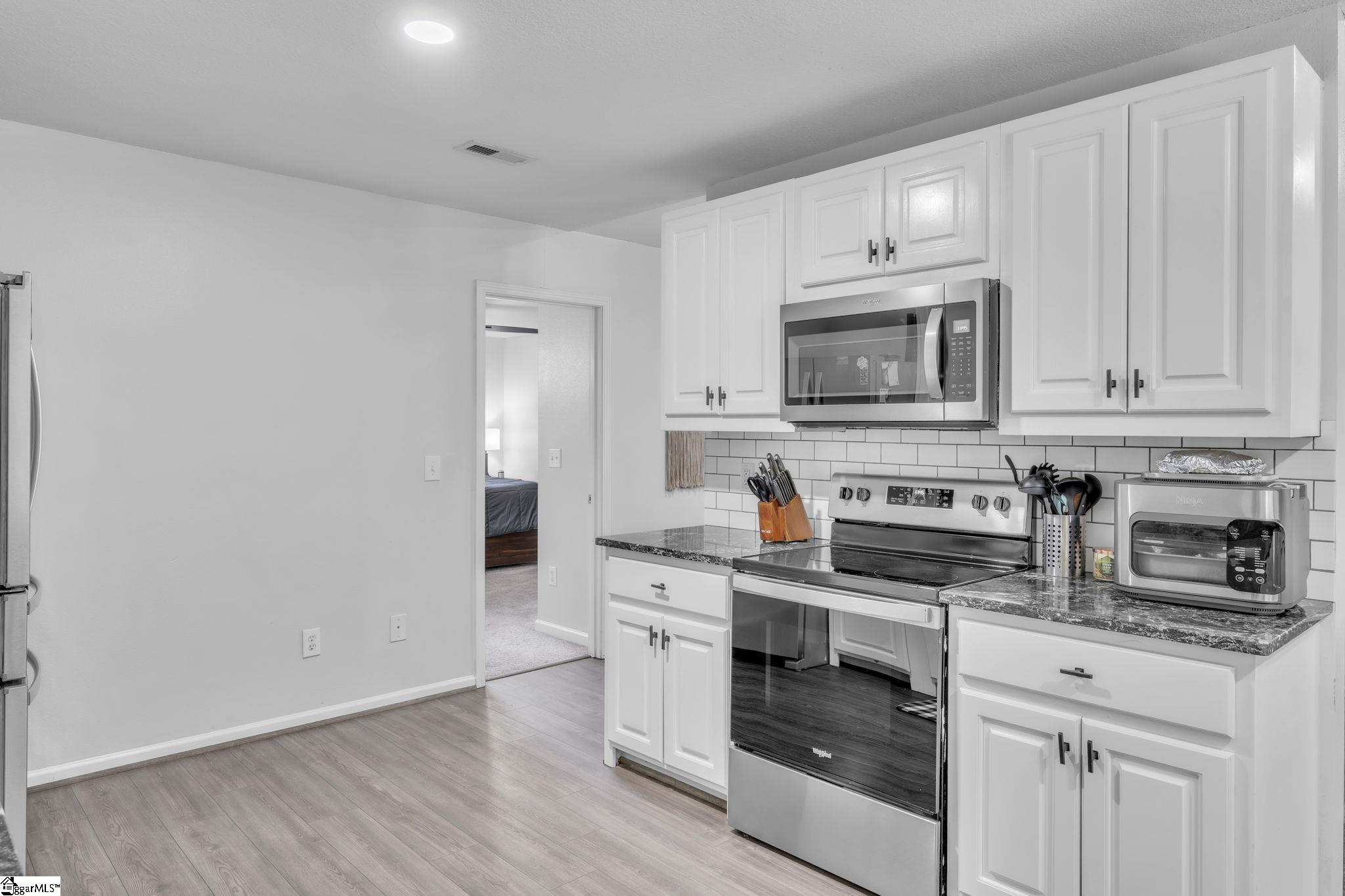 11 Misty Creek Court Greenville, SC 29611