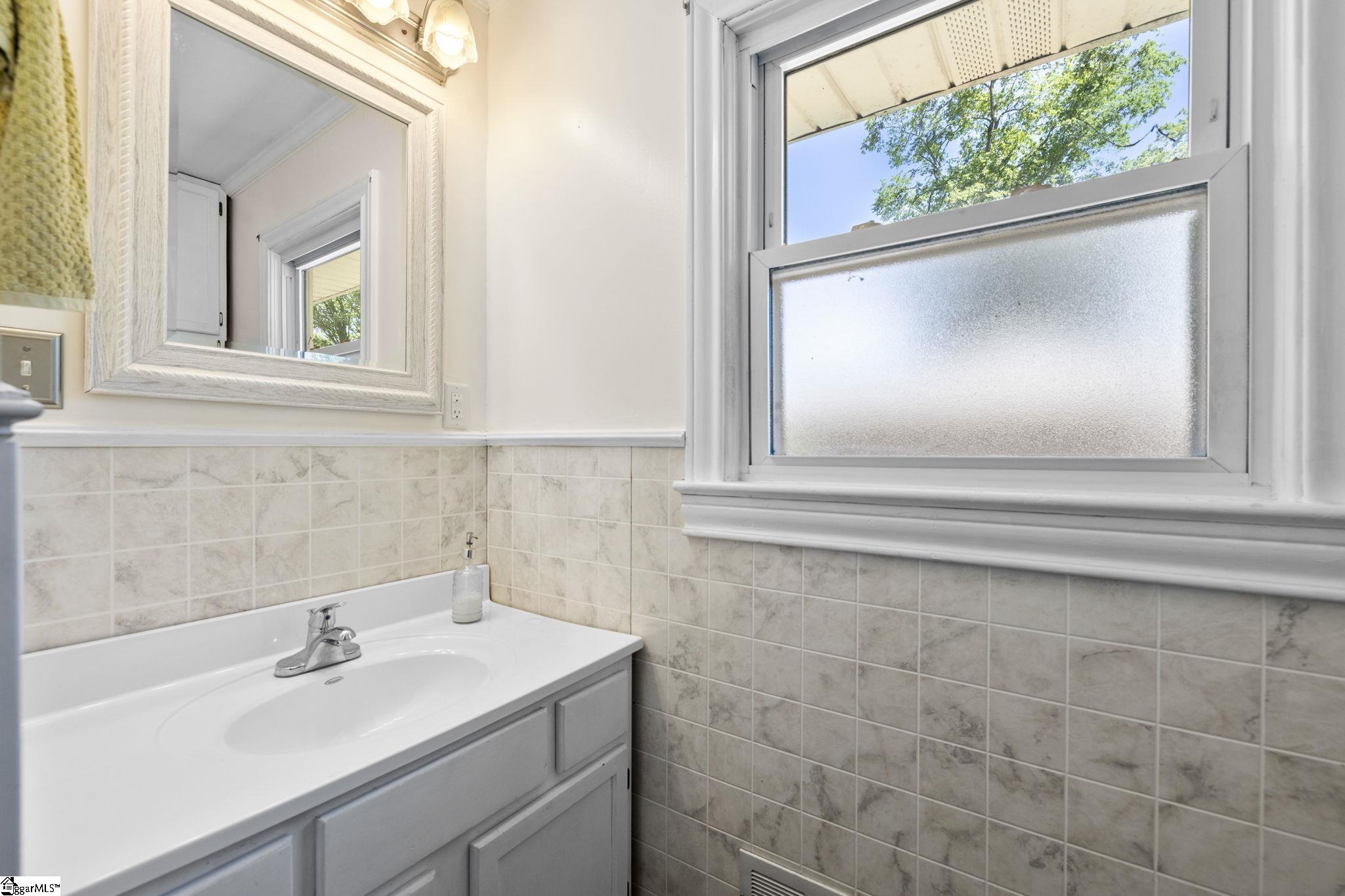 300 Woodvale Avenue Fountain Inn, SC 29644