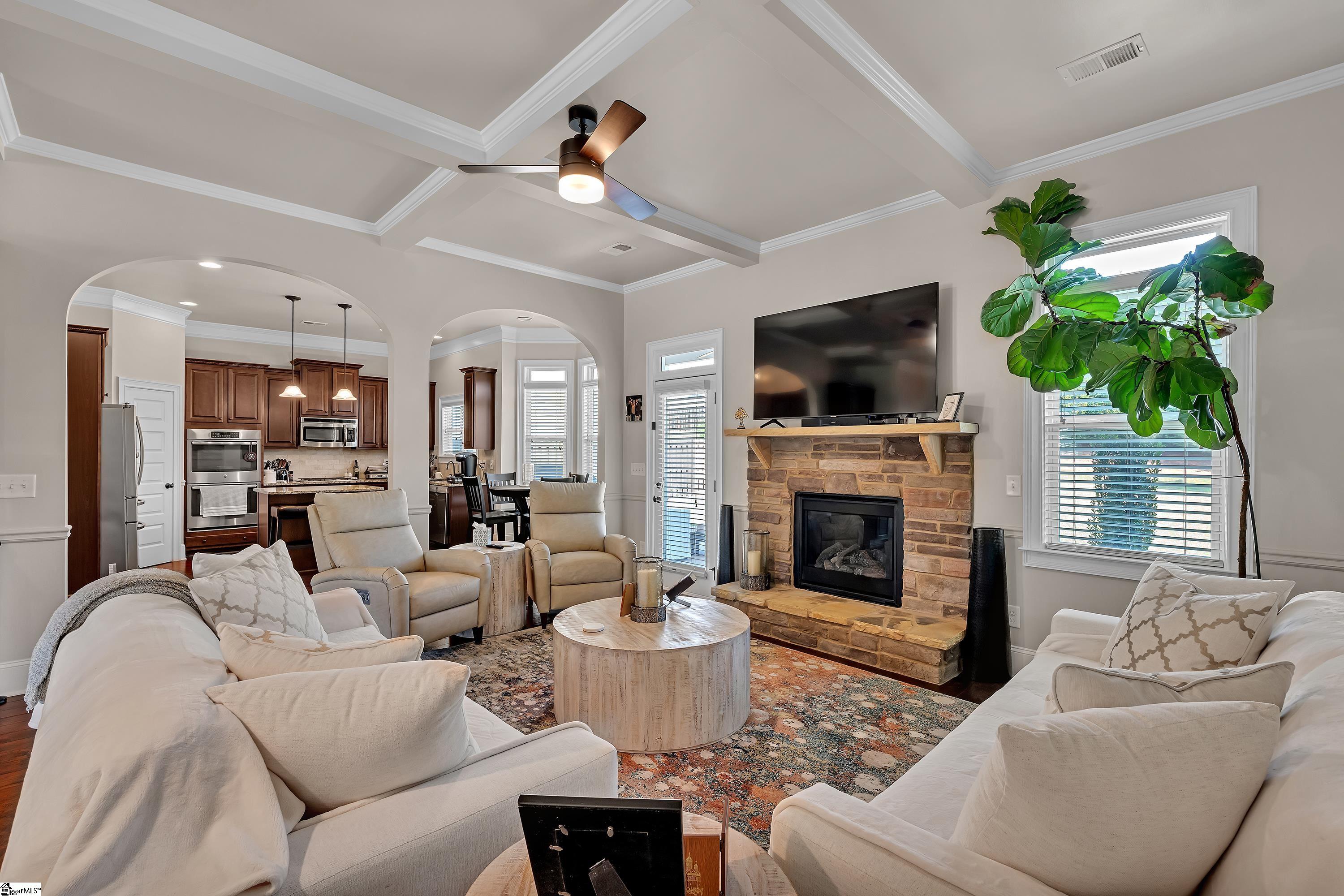 323 Sunnybrook Lane Greer, SC 29650