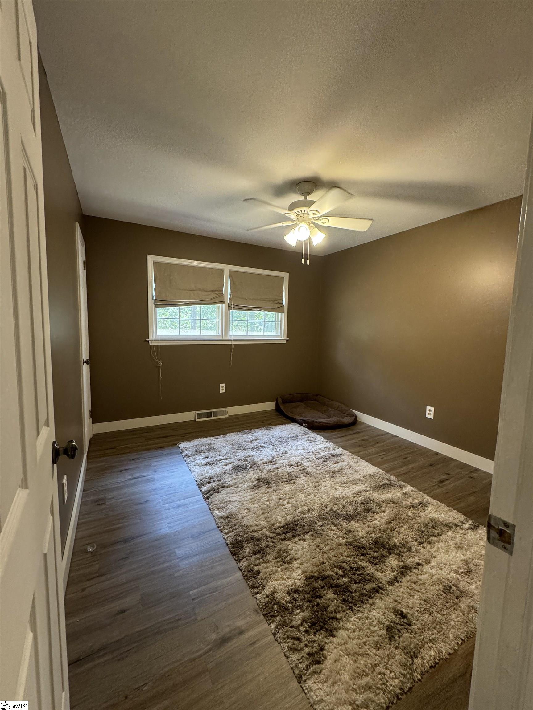 203 W Fernwood Road Simpsonville, SC 29681