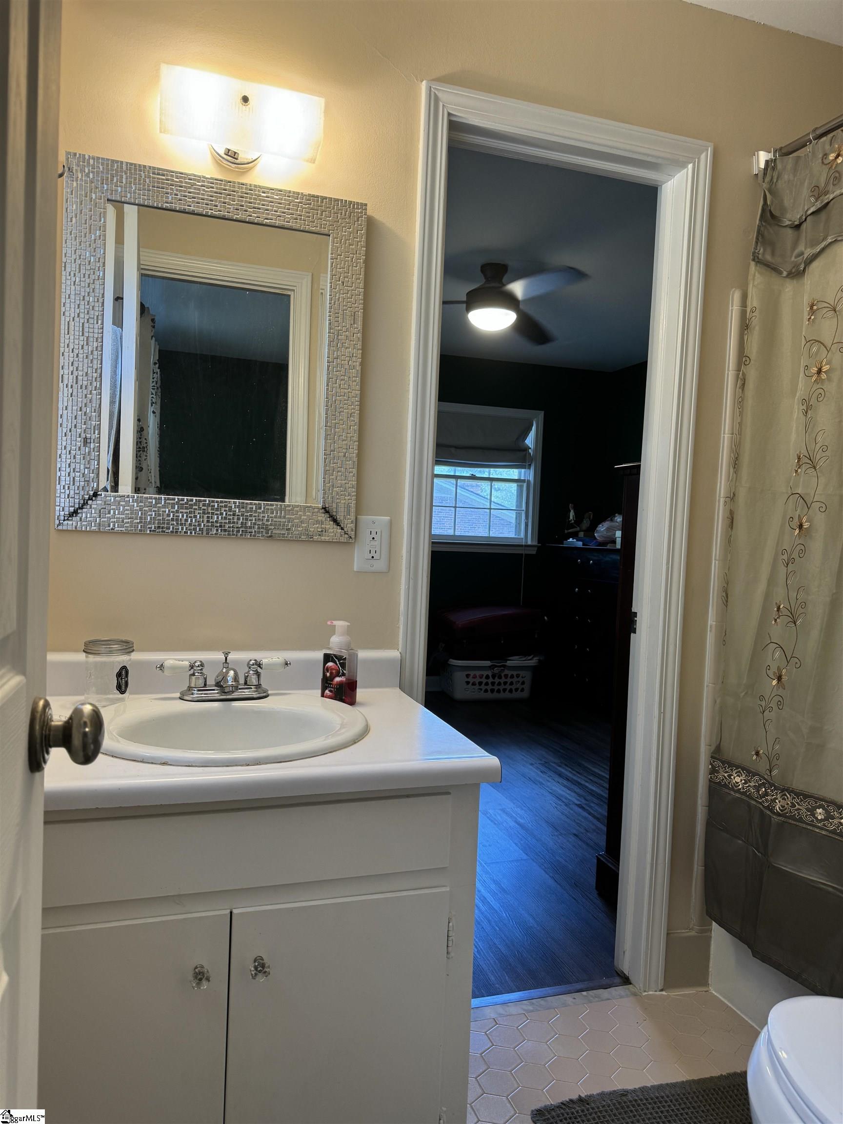 203 W Fernwood Road Simpsonville, SC 29681