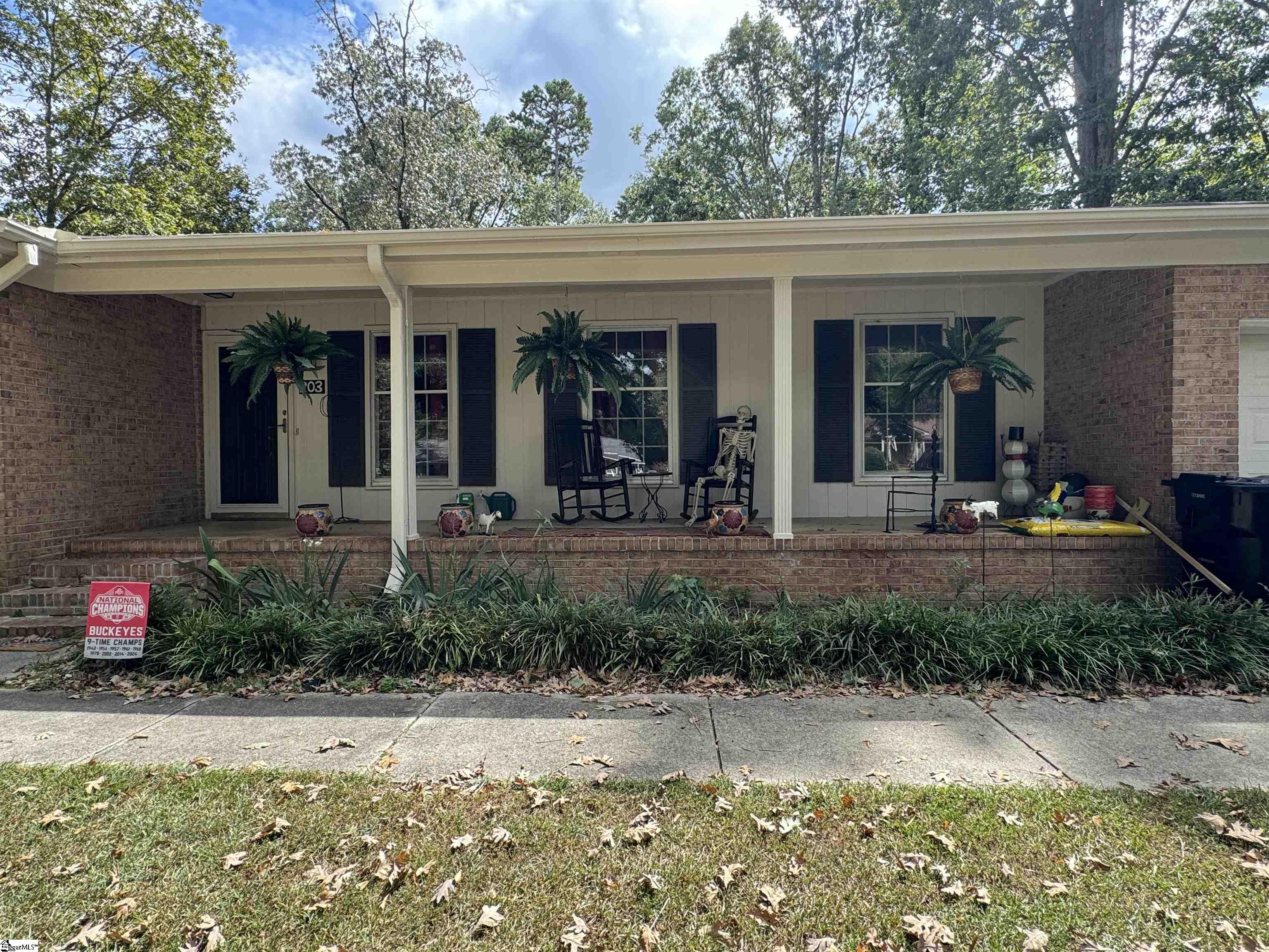 203 W Fernwood Road Simpsonville, SC 29681