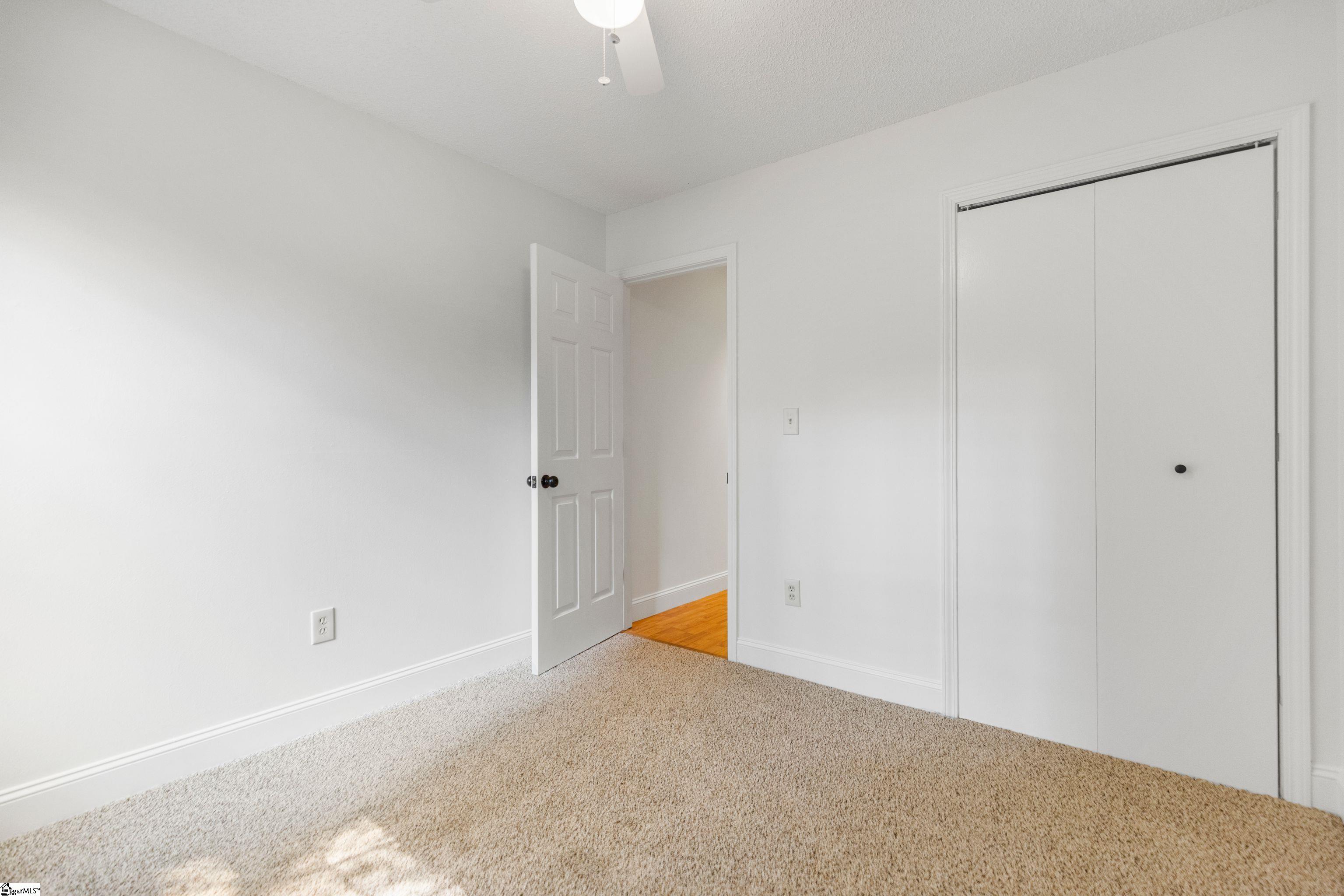 225 Clear Lake Drive Simpsonville, SC 29680