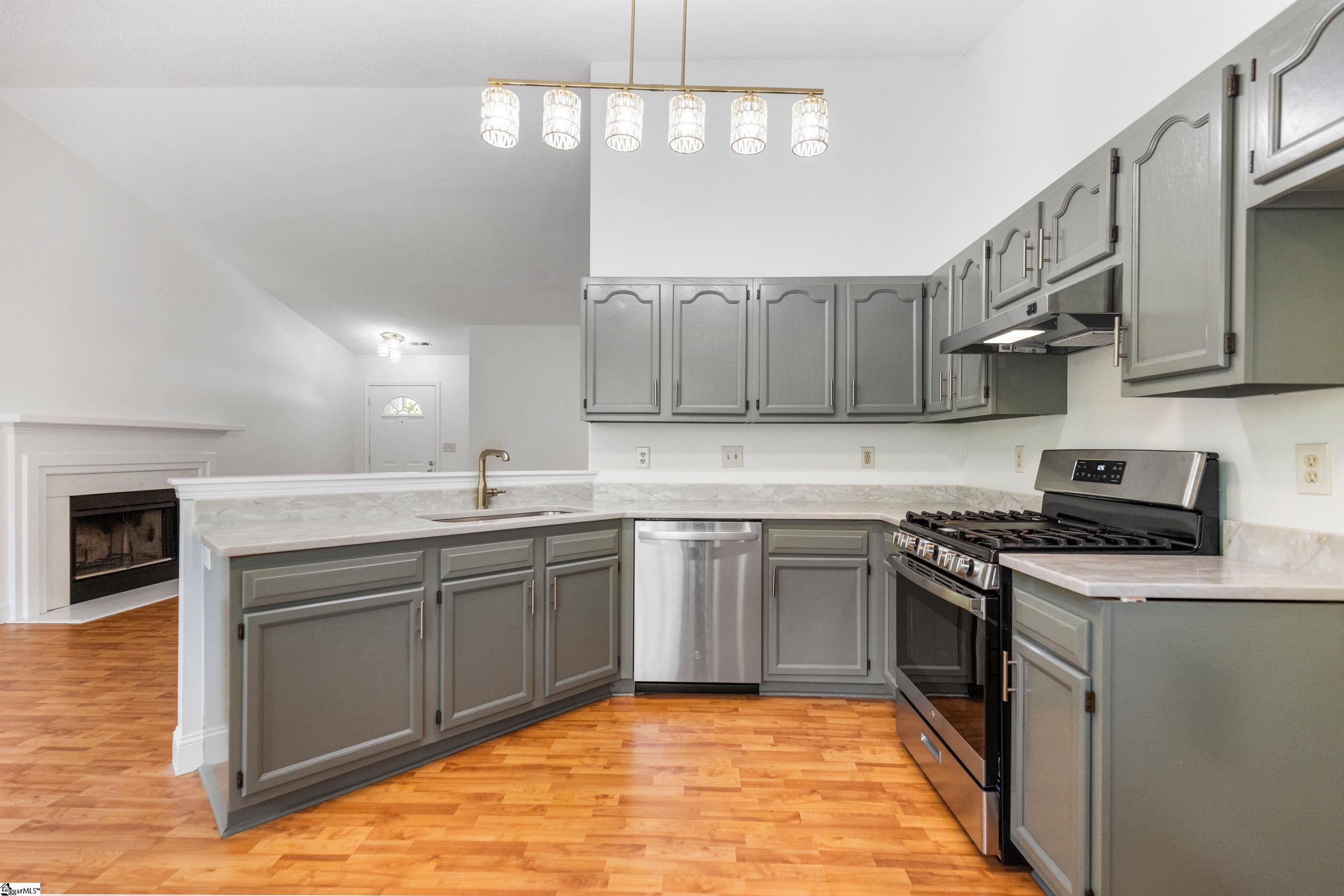 225 Clear Lake Drive Simpsonville, SC 29680