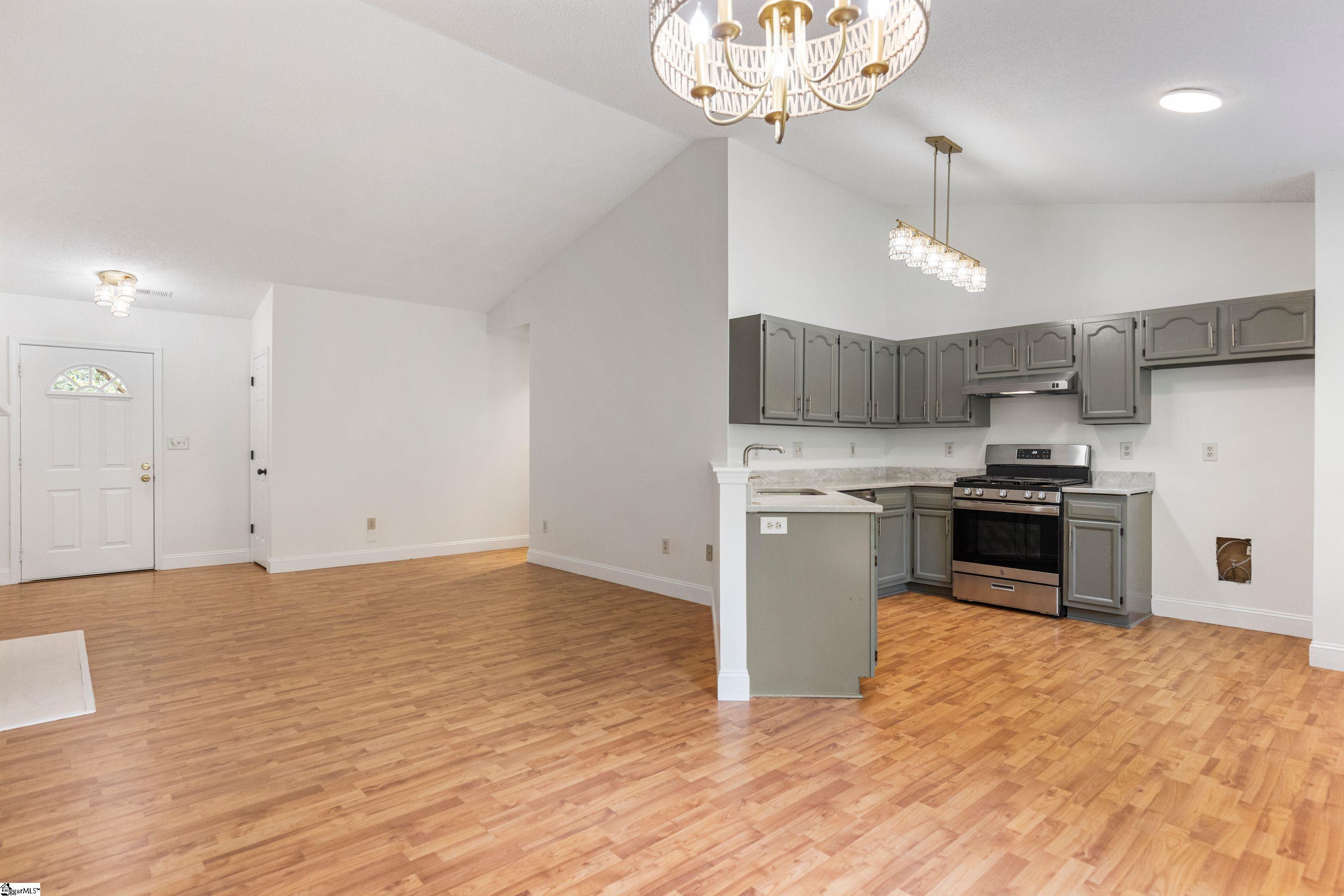 225 Clear Lake Drive Simpsonville, SC 29680