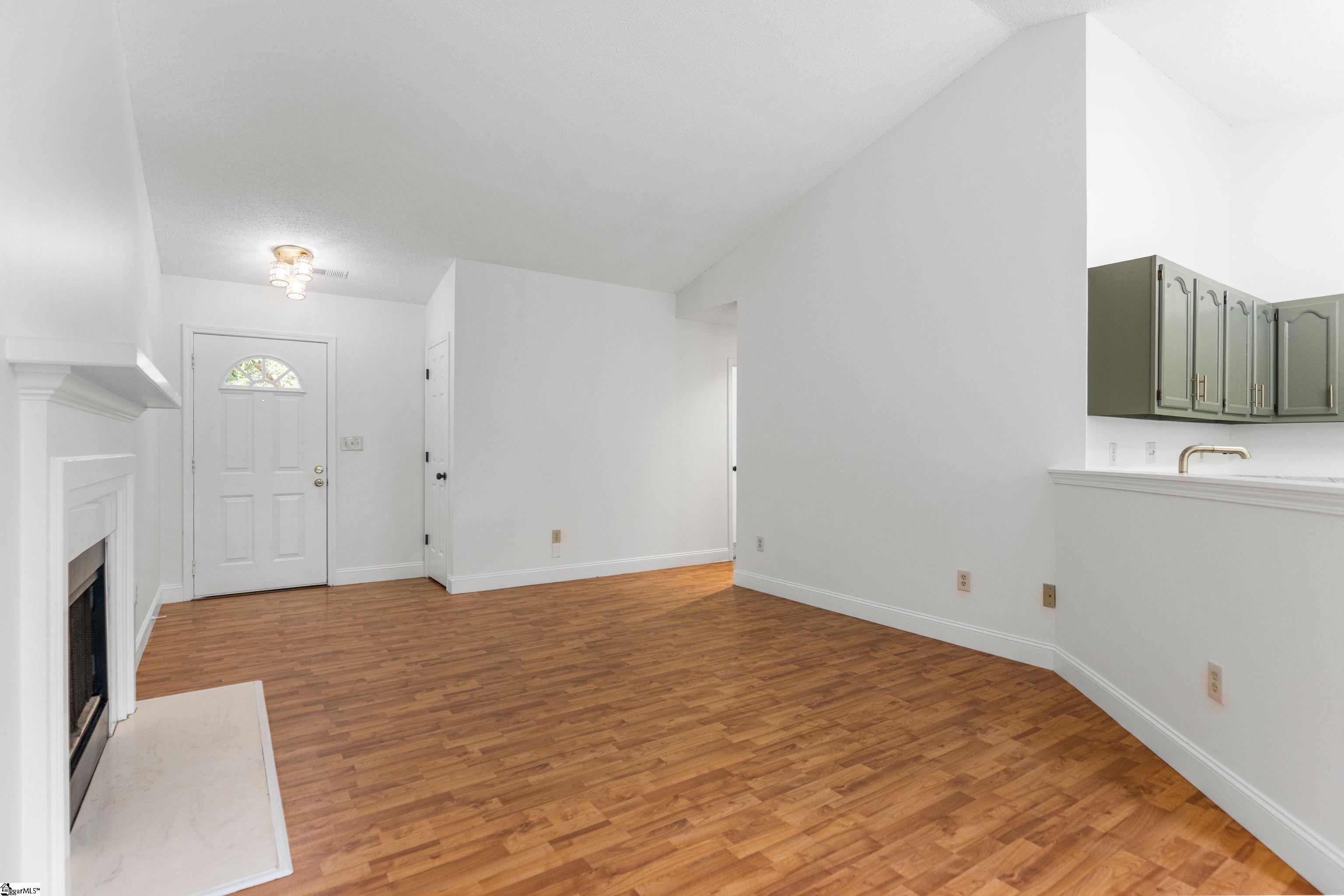 225 Clear Lake Drive Simpsonville, SC 29680