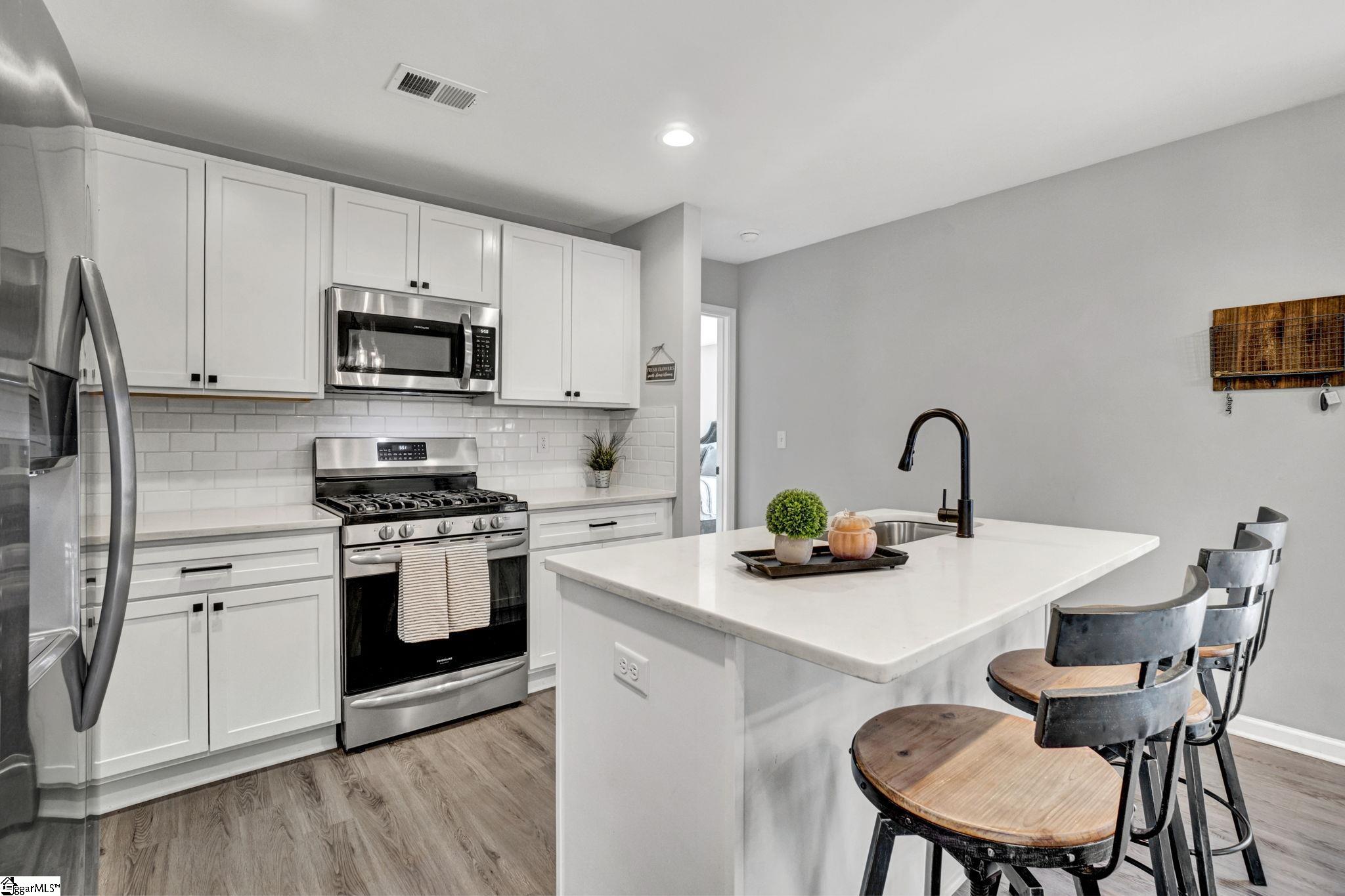 714 Chestnut Street Laurens, SC 29360