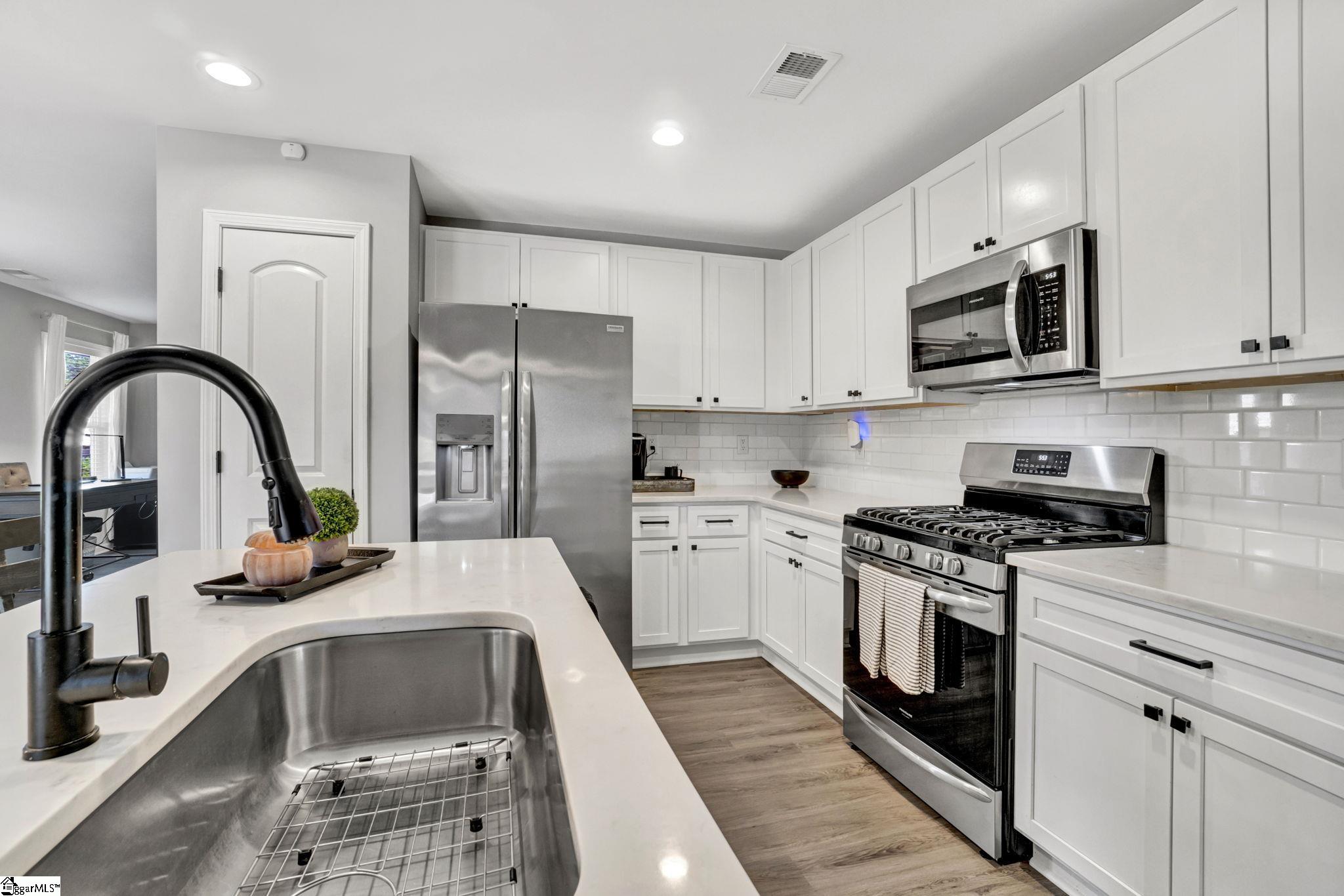 714 Chestnut Street Laurens, SC 29360