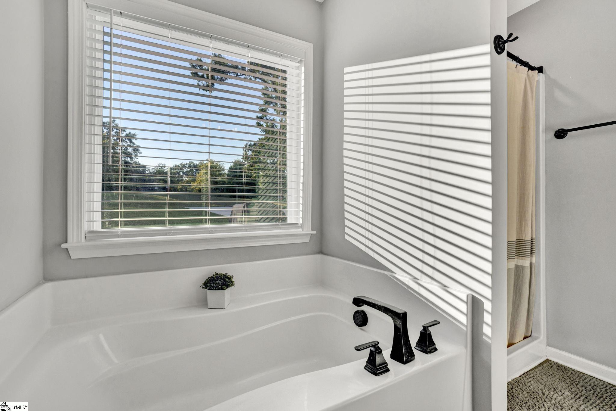 714 Chestnut Street Laurens, SC 29360