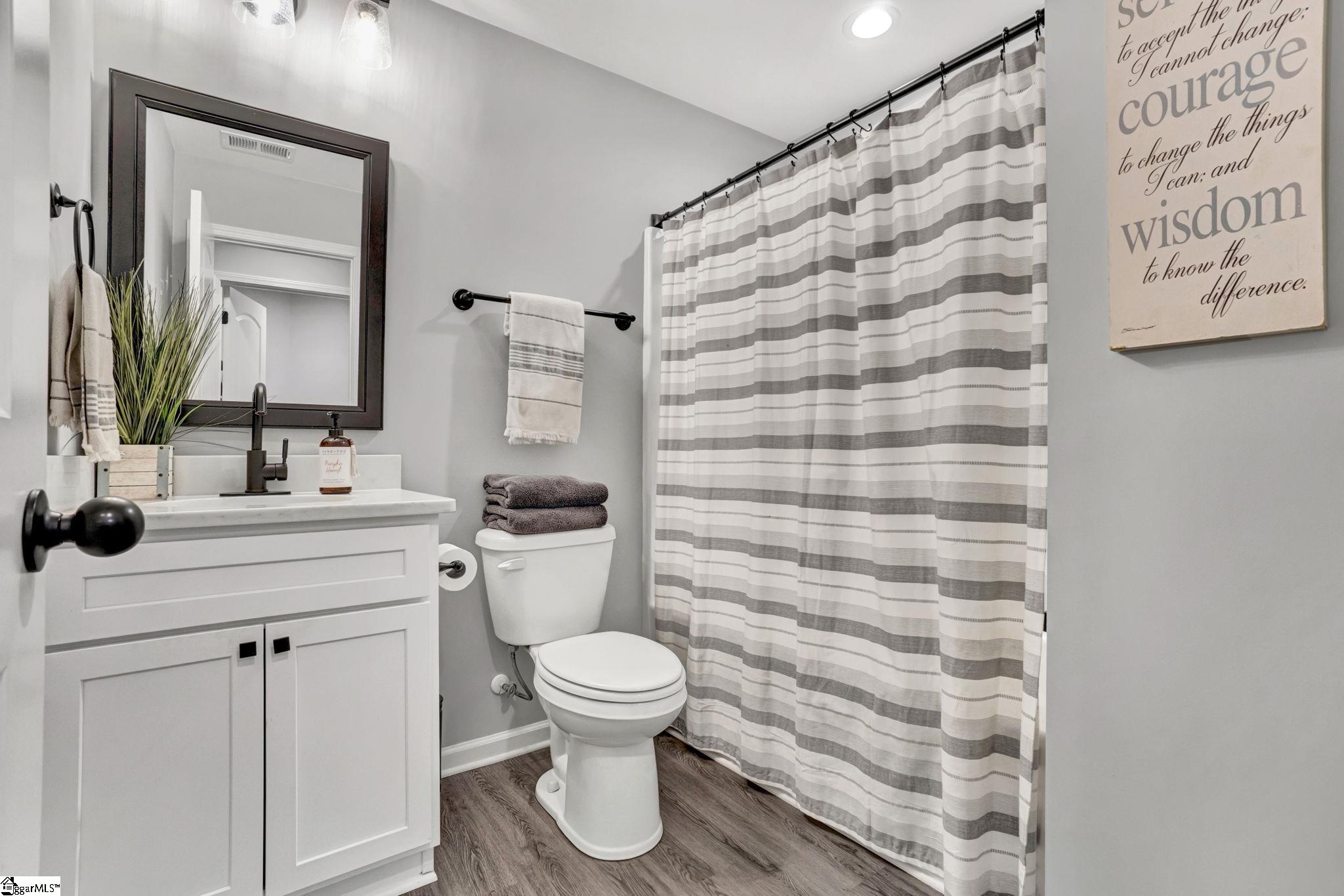 714 Chestnut Street Laurens, SC 29360