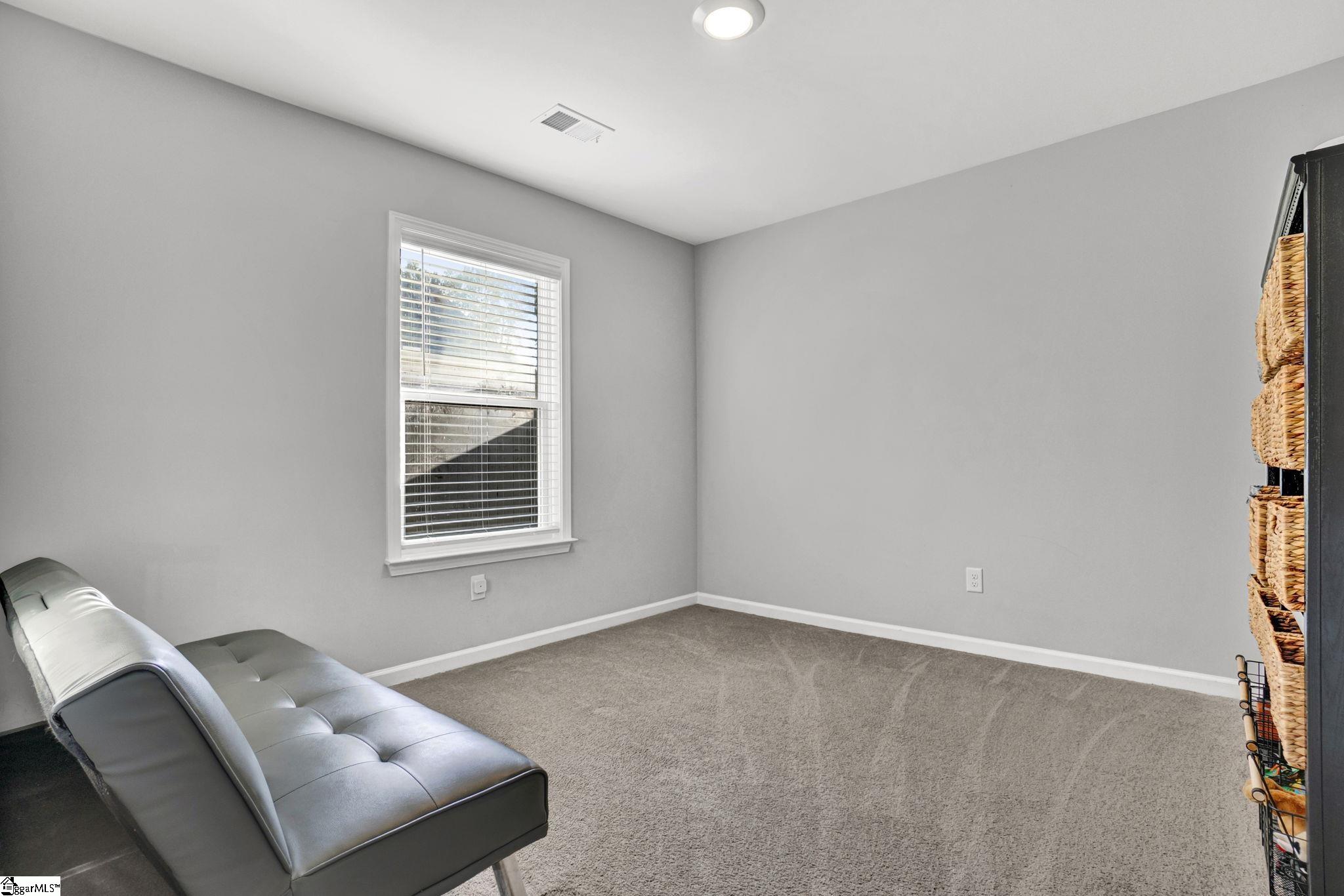 714 Chestnut Street Laurens, SC 29360
