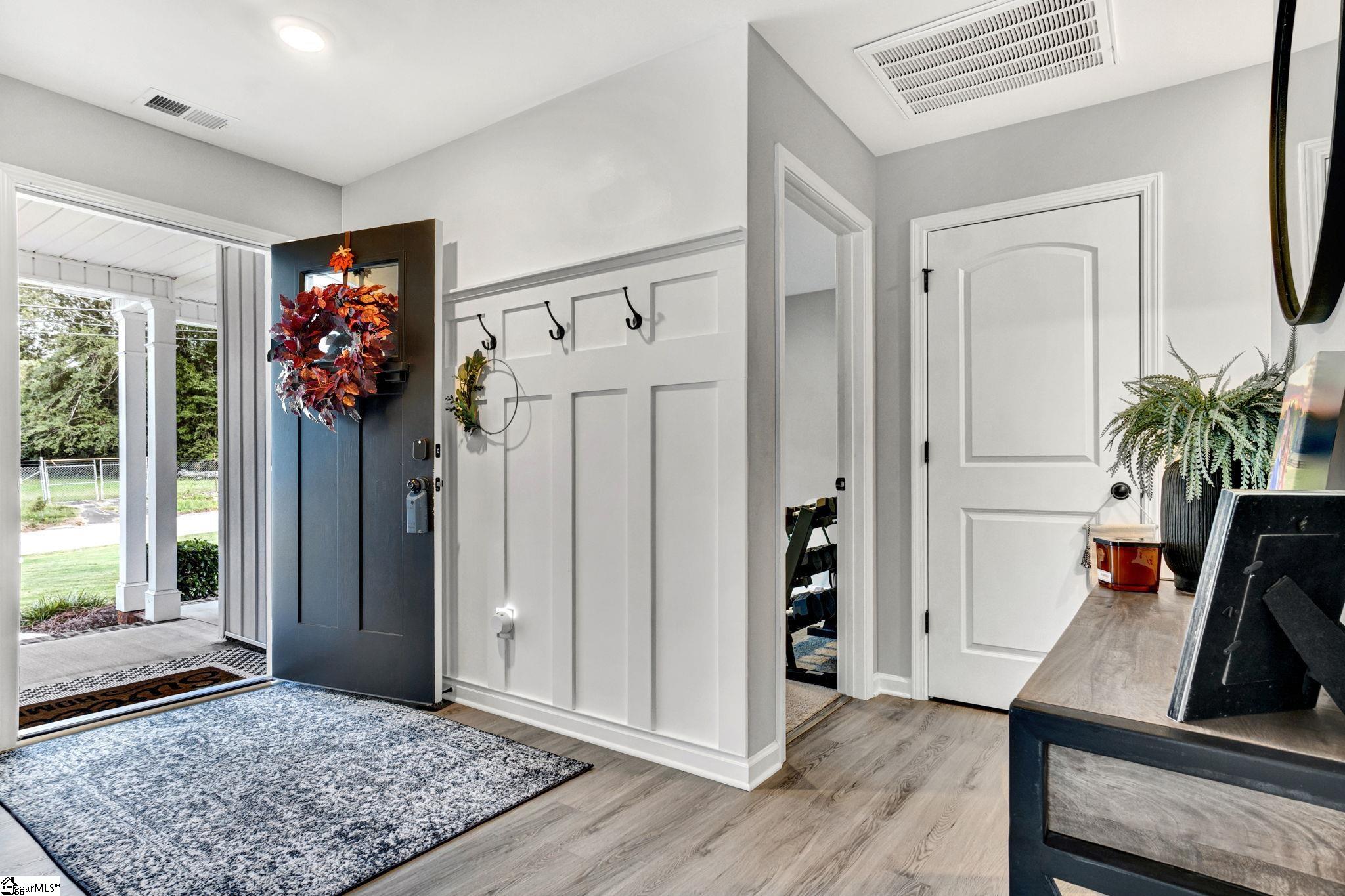 714 Chestnut Street Laurens, SC 29360