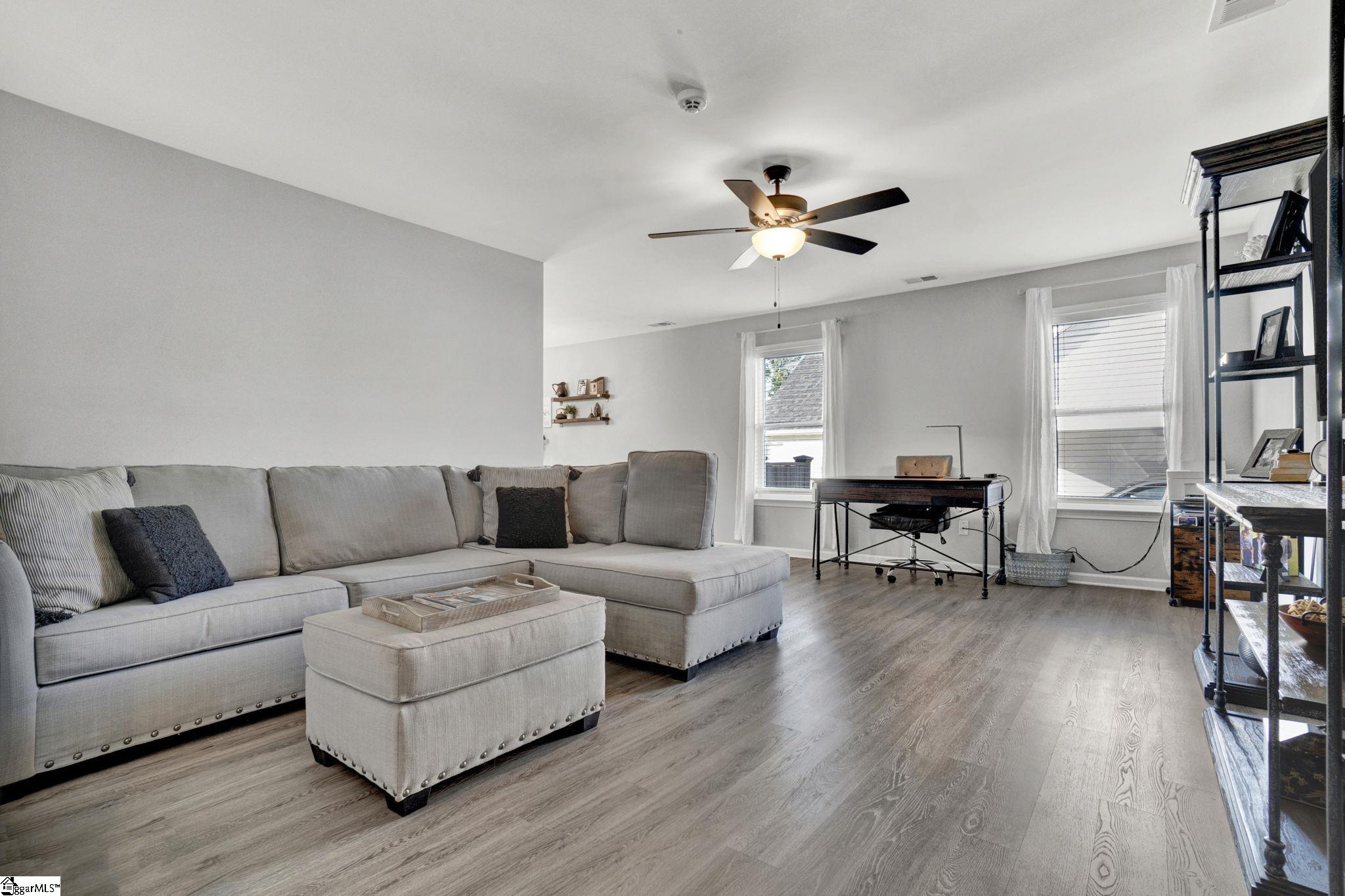 714 Chestnut Street Laurens, SC 29360