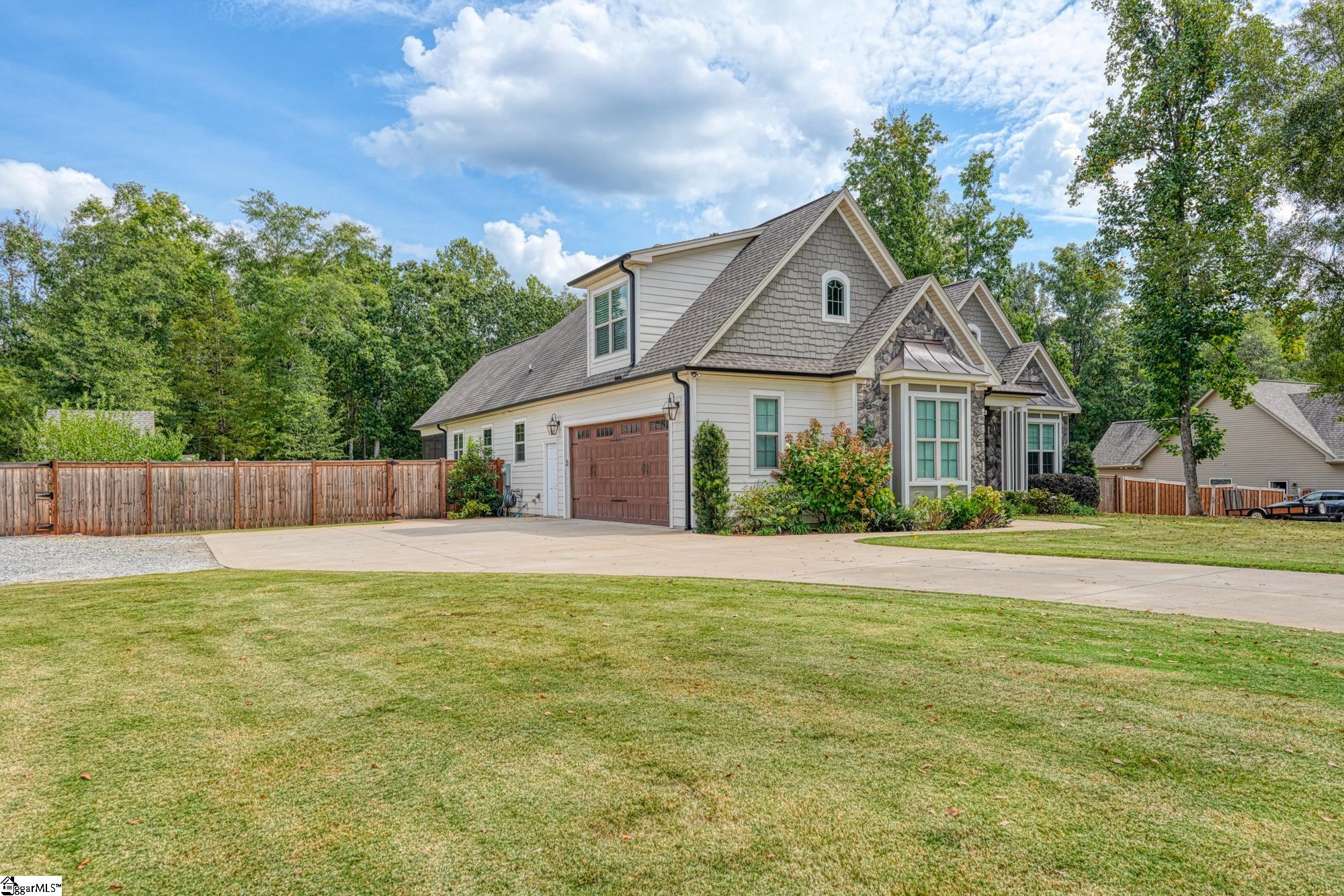 Homes for sale in Roebuck, SC | 1615 Price House Rd, Roebuck, SC 29374 | MLS# 1570539