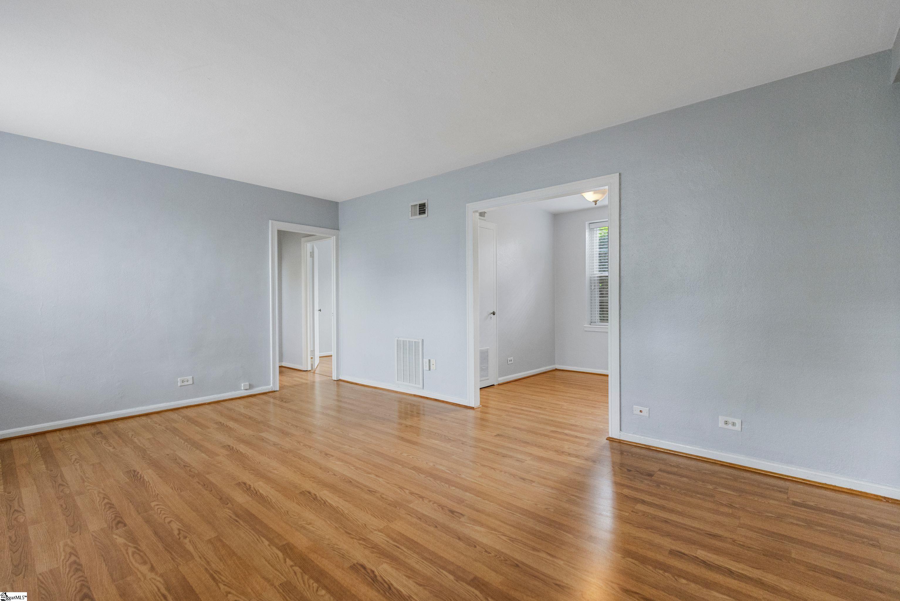 601 Cleveland 12a Street Greenville, SC 29601
