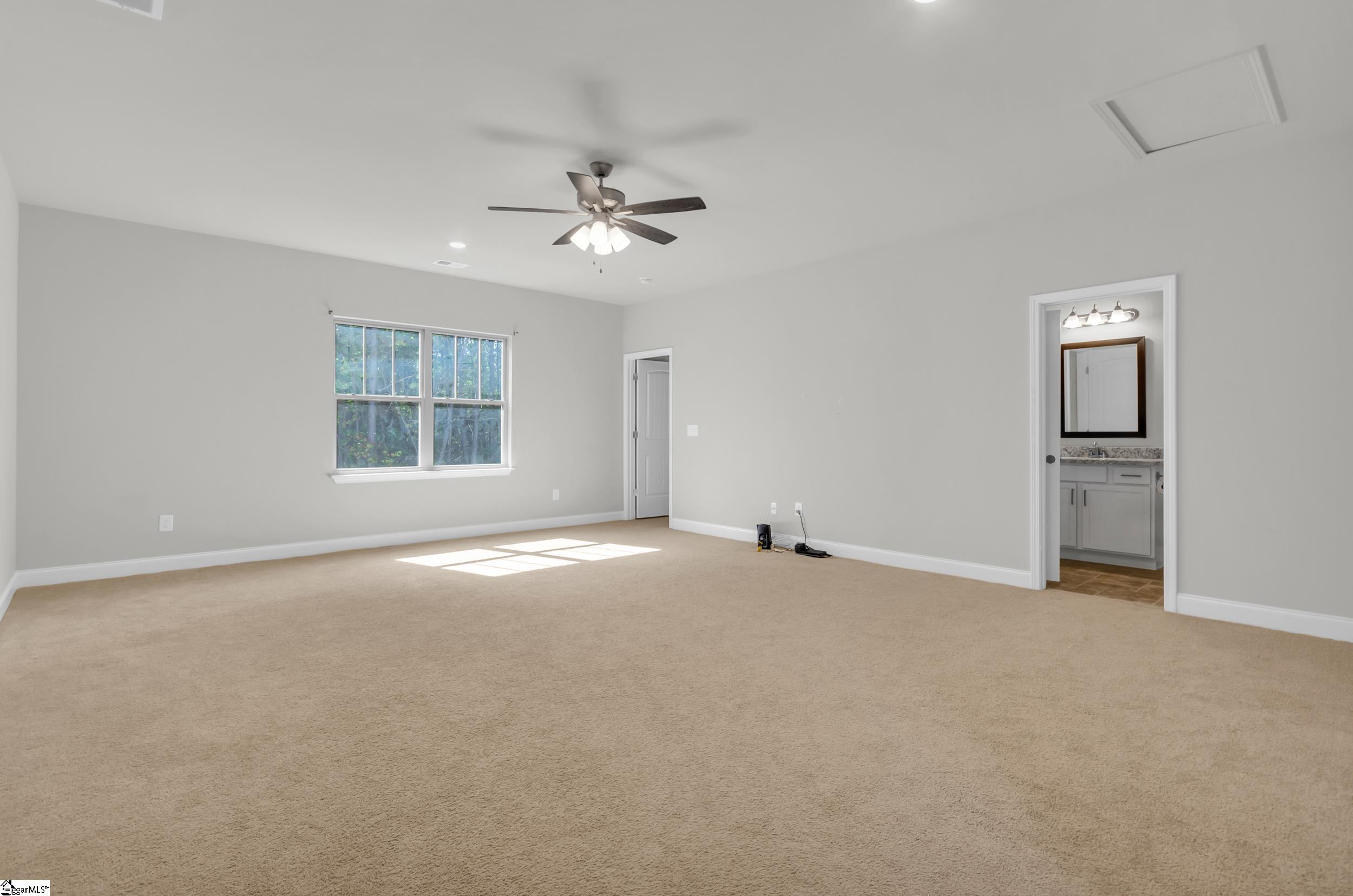 5914 Old Pearman Dairy Road Anderson, SC 29625