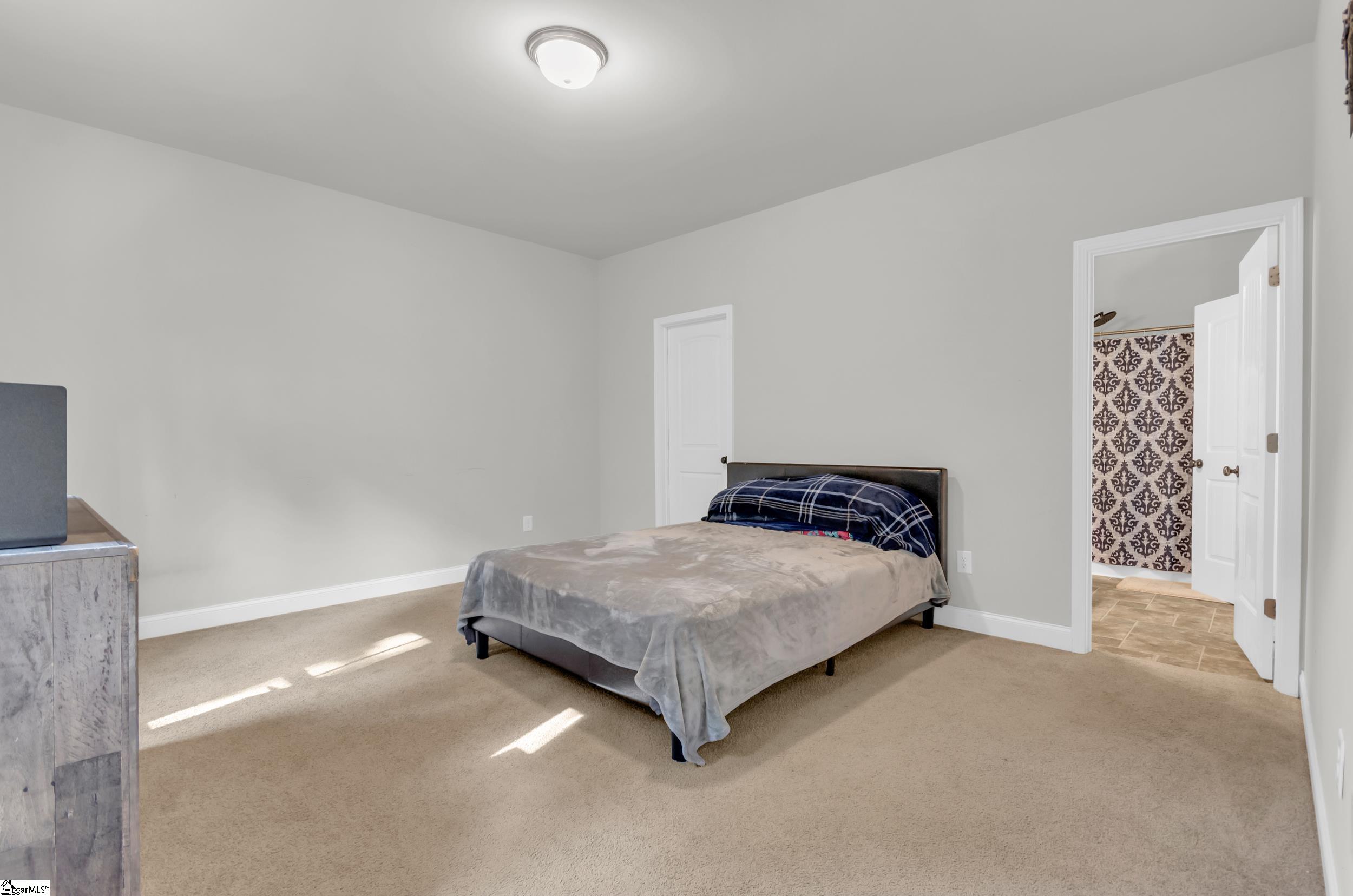 5914 Old Pearman Dairy Road Anderson, SC 29625