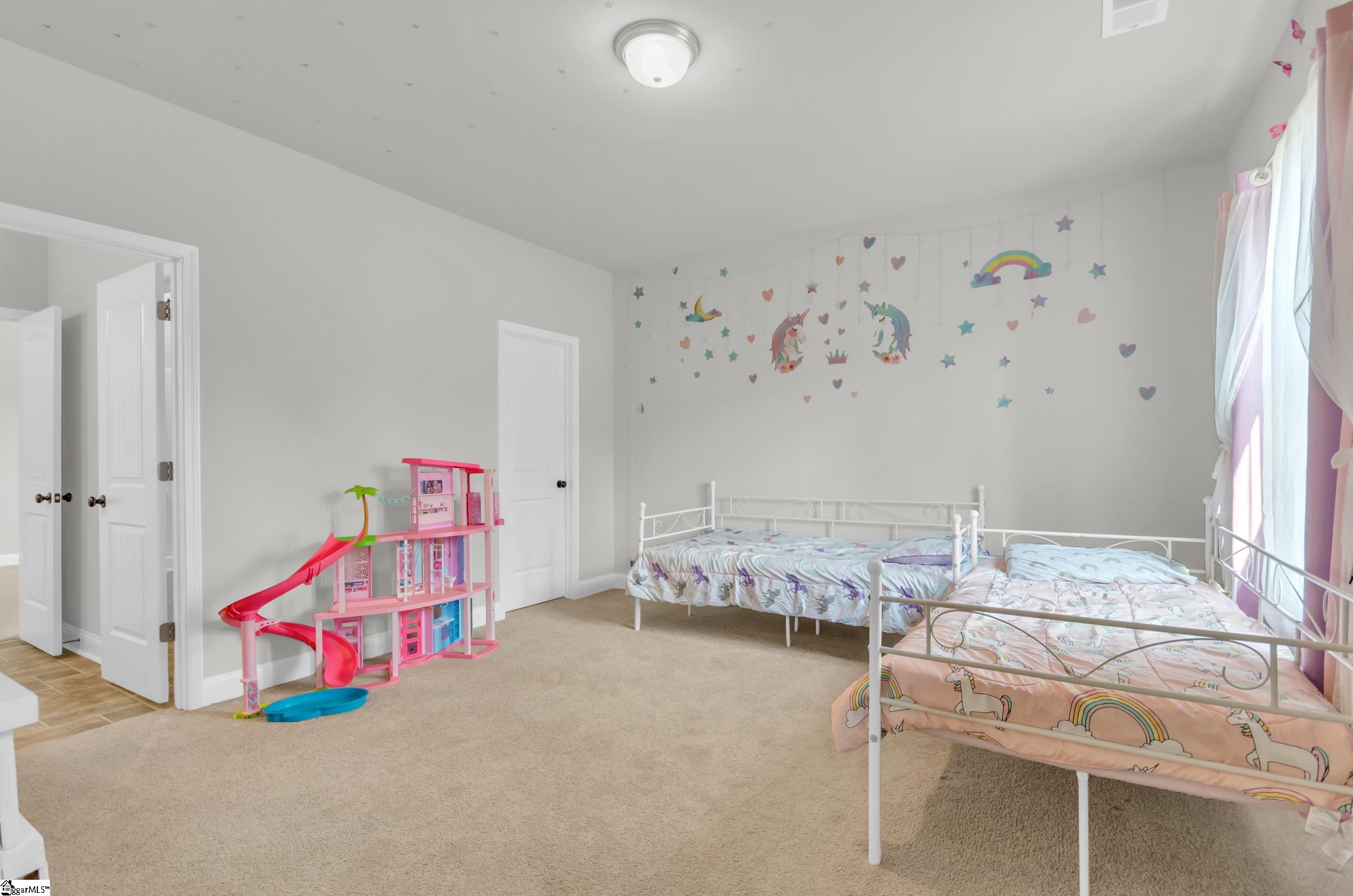 5914 Old Pearman Dairy Road Anderson, SC 29625
