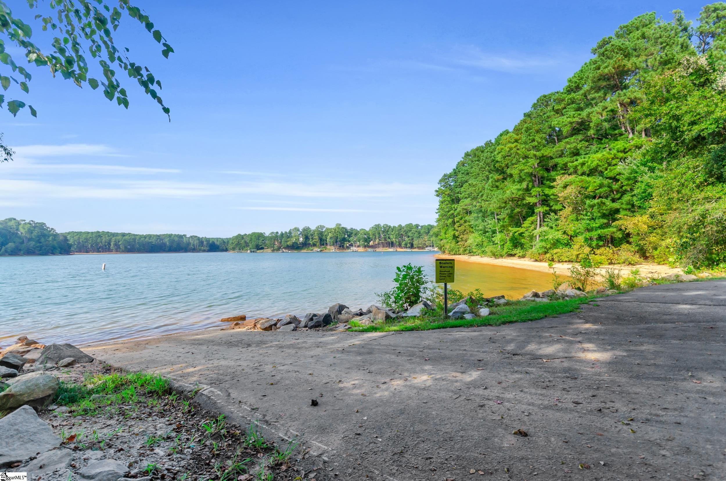 5914 Old Pearman Dairy Road Anderson, SC 29625